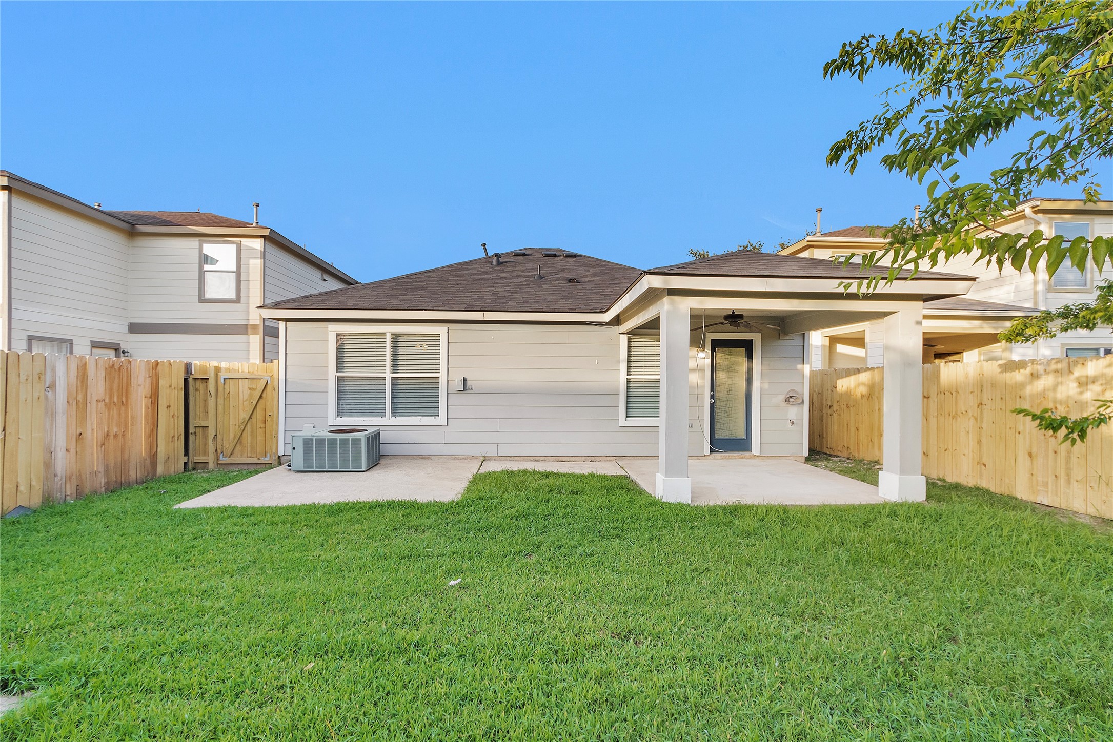 19423 Bold River Road, Tomball, TX 77375