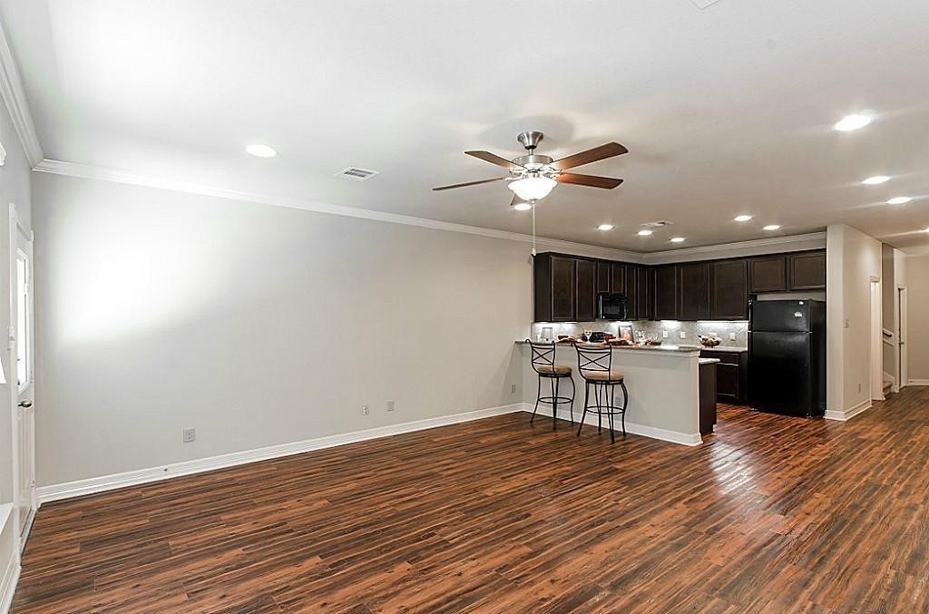 63 Woodland Hills Drive, #1-B, Conroe, TX 77303 63 Woodland Hills Drive, #1-B, Conroe, TX 77303