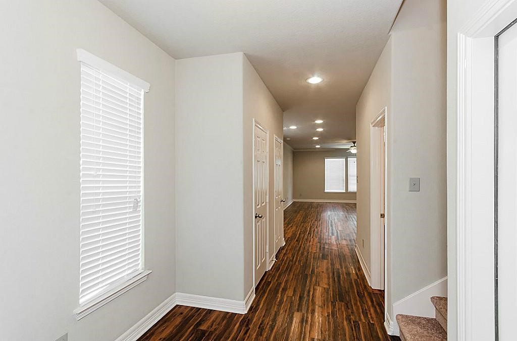 63 Woodland Hills Drive, #1-B, Conroe, TX 77303