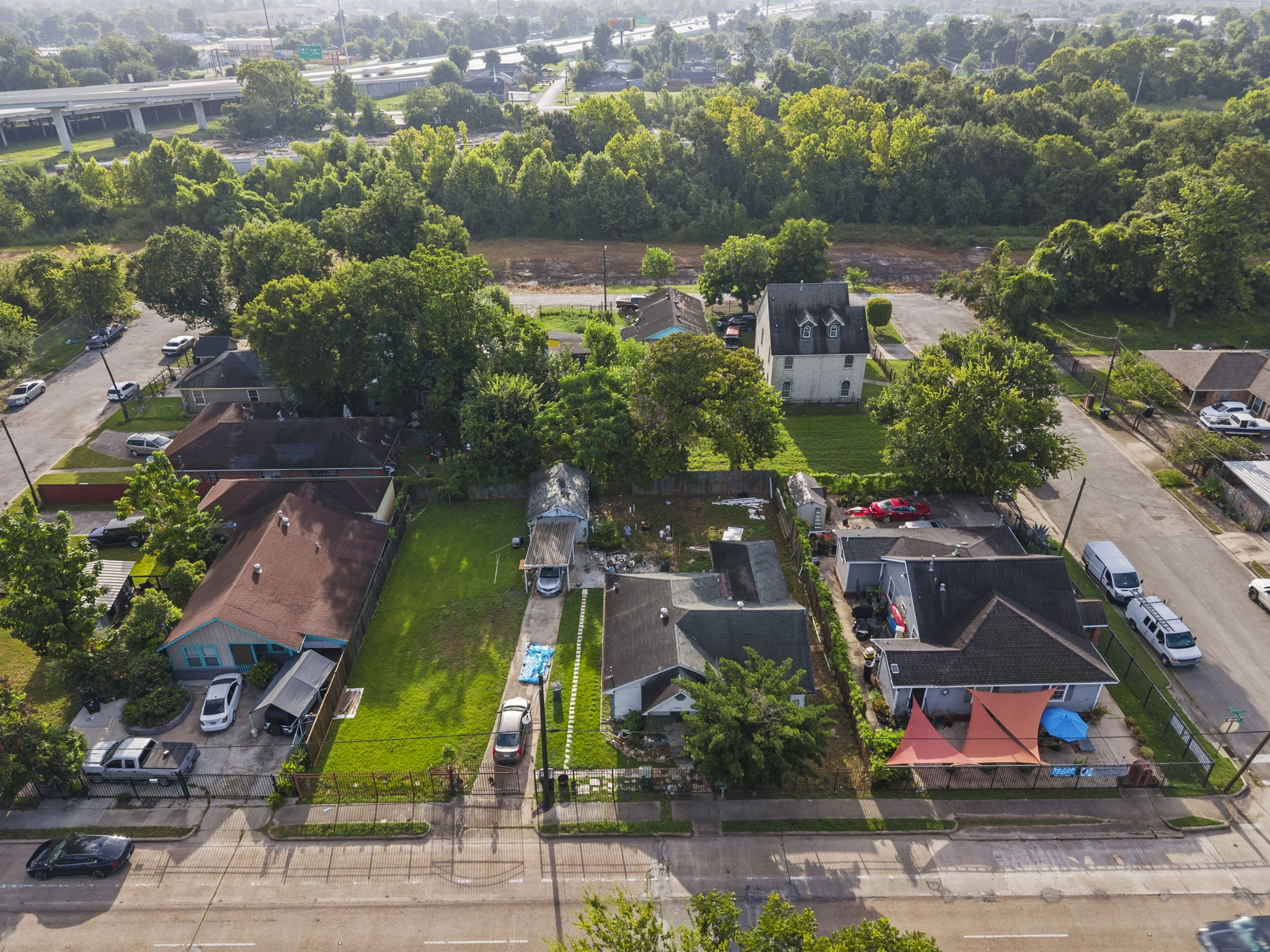 5604 Elysian Street, Houston, TX 77009