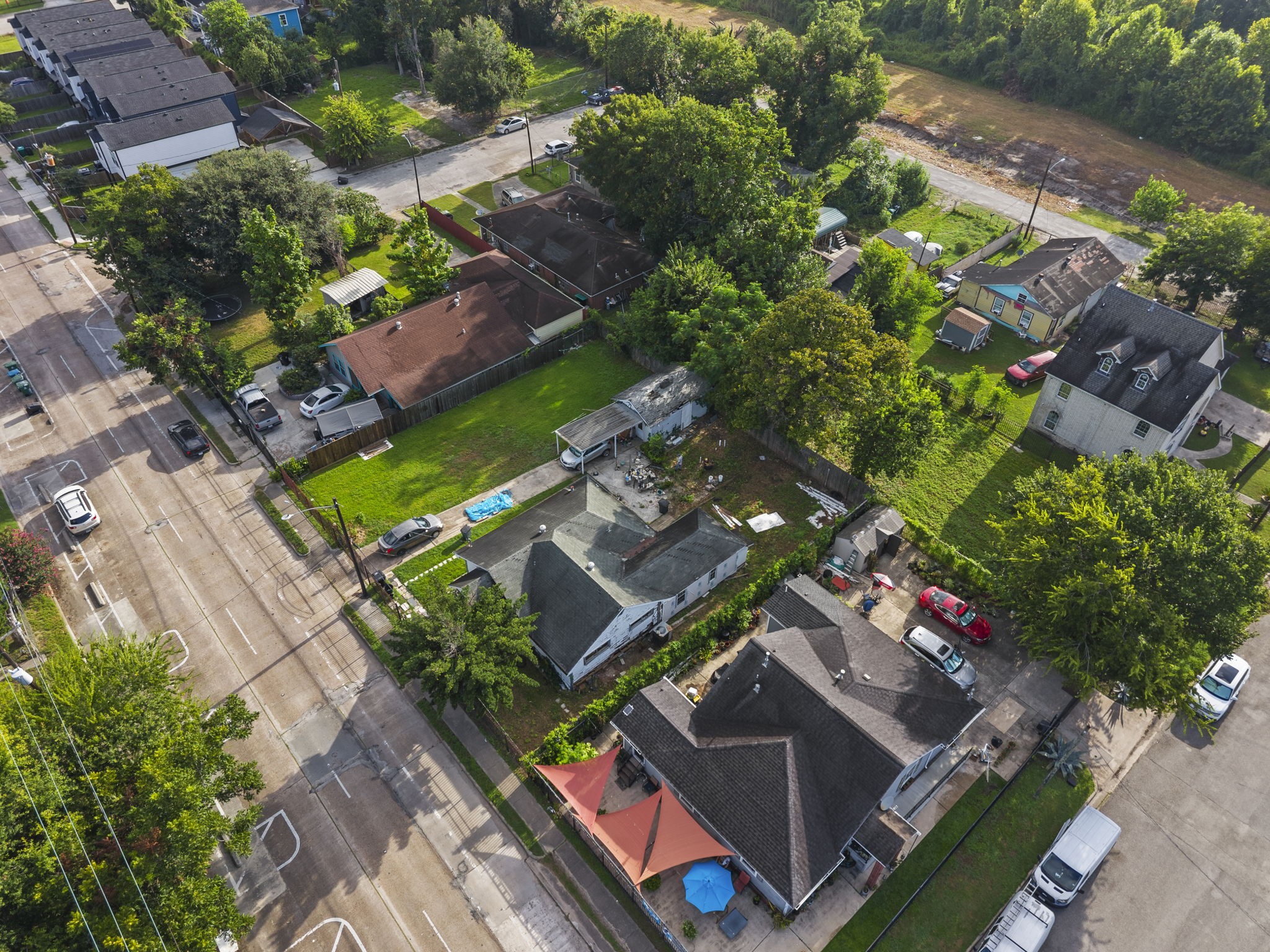 5604 Elysian Street, Houston, TX 77009
