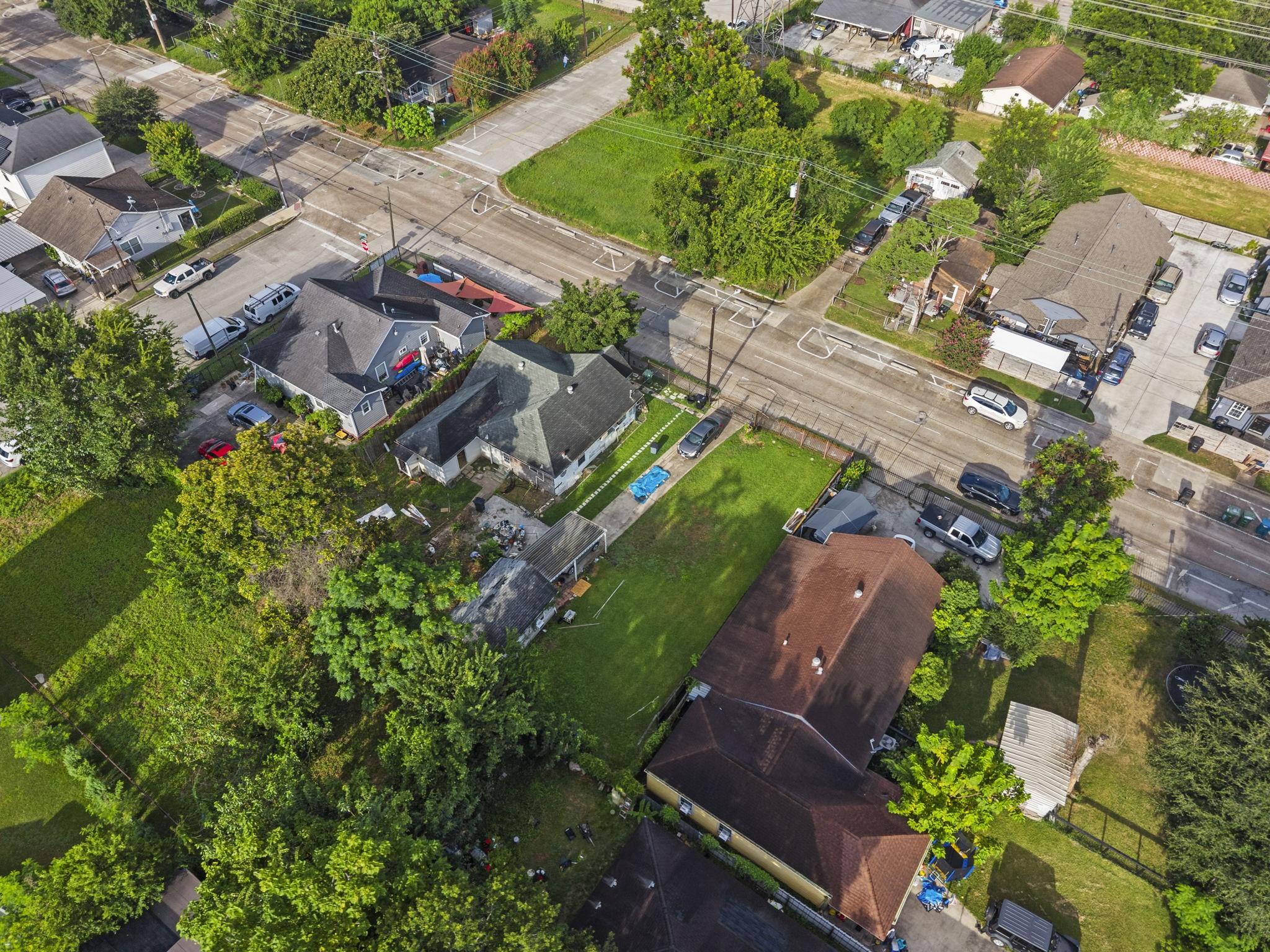 5604 Elysian Street, Houston, TX 77009