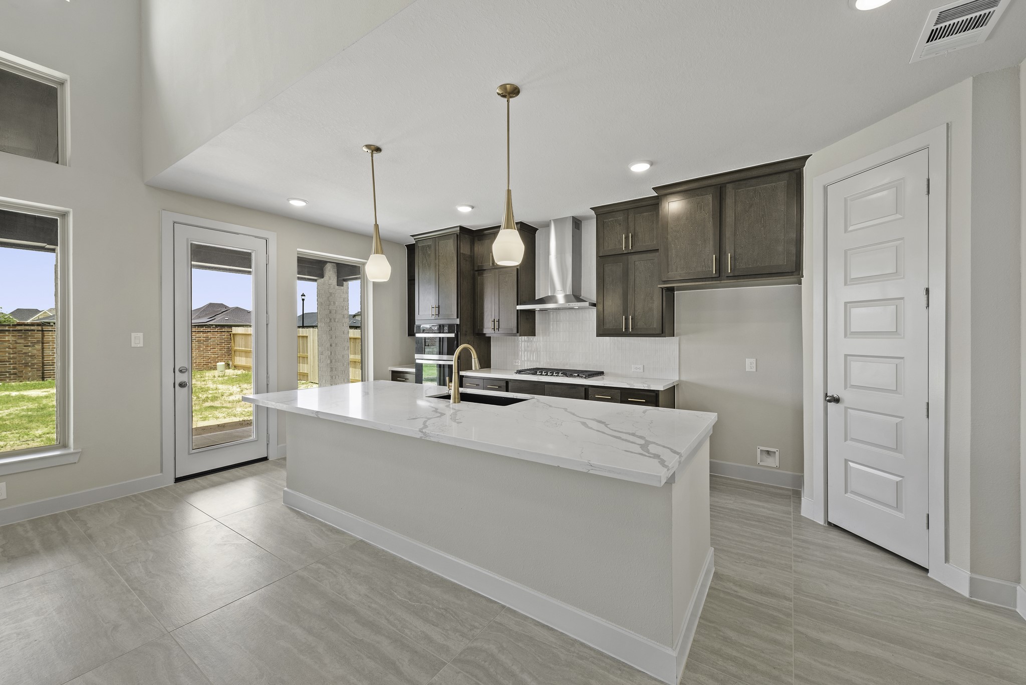 5603 Sandcastle Ridge Drive, Katy, TX 77493
