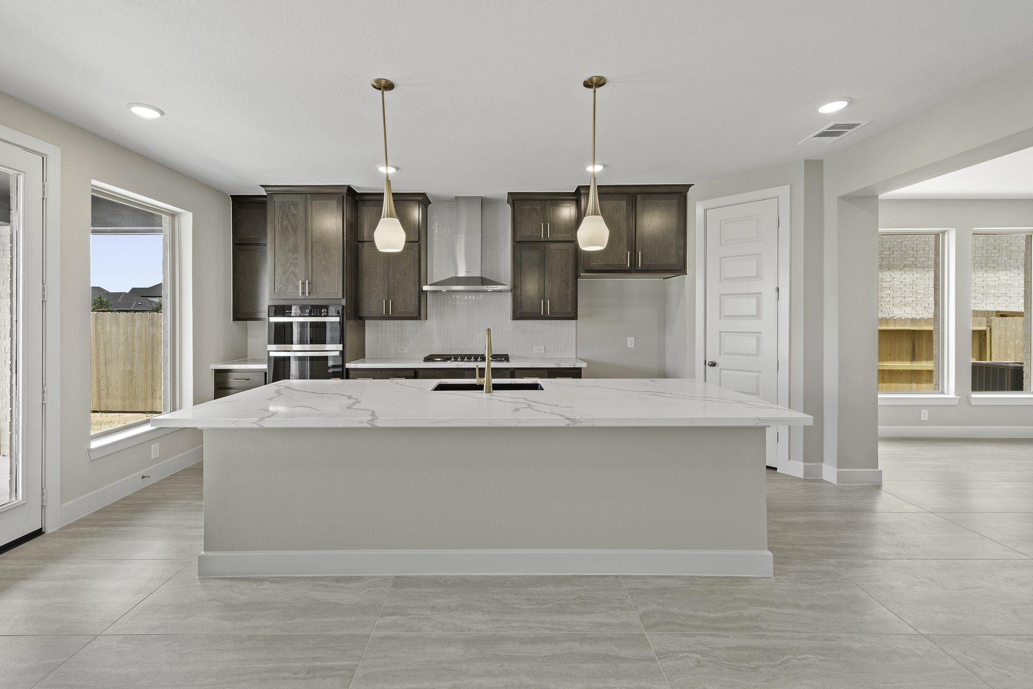 5603 Sandcastle Ridge Drive, Katy, TX 77493