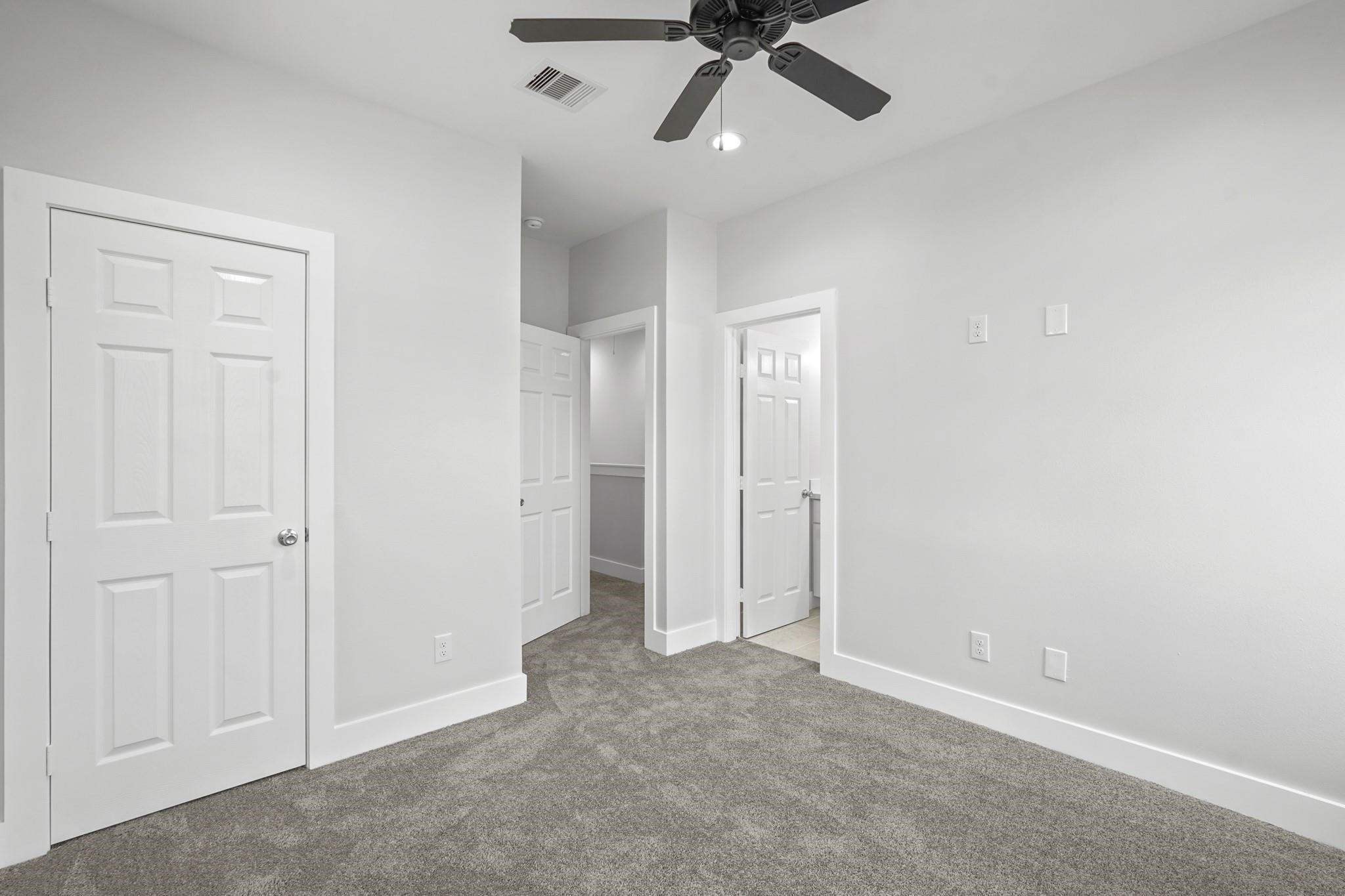 764 Dillard Street, #B, Houston, TX 77091