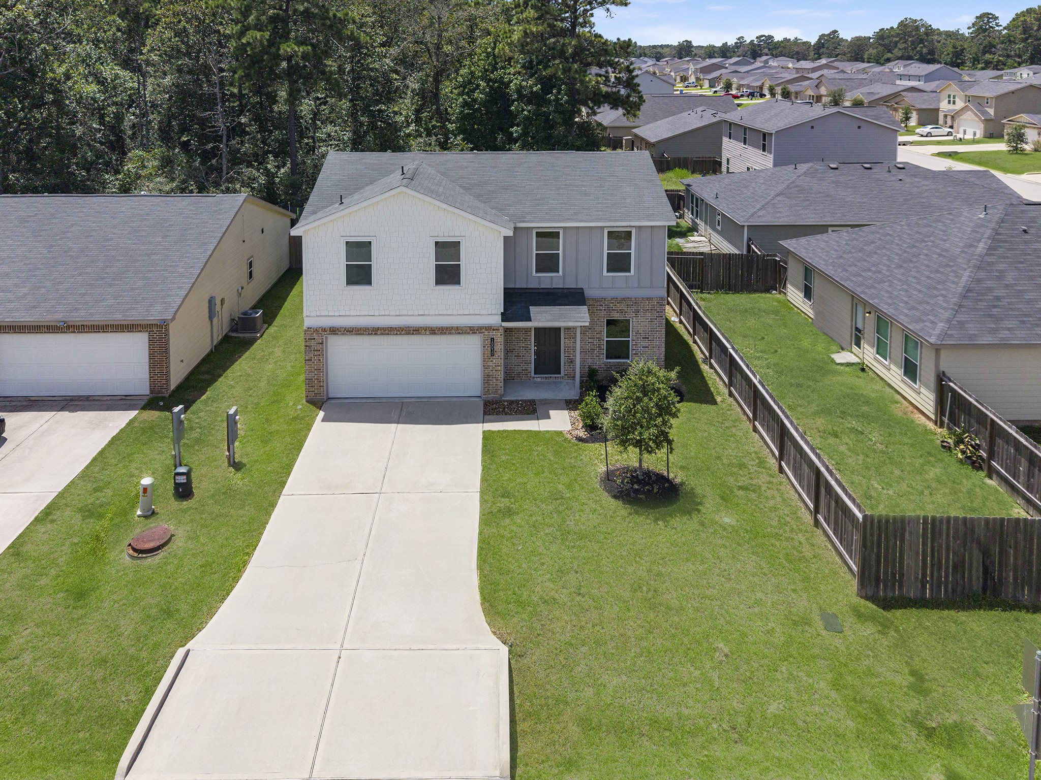 10030 Cerritos Drive, Conroe, TX 77306 10030 Cerritos Drive, Conroe, TX 77306