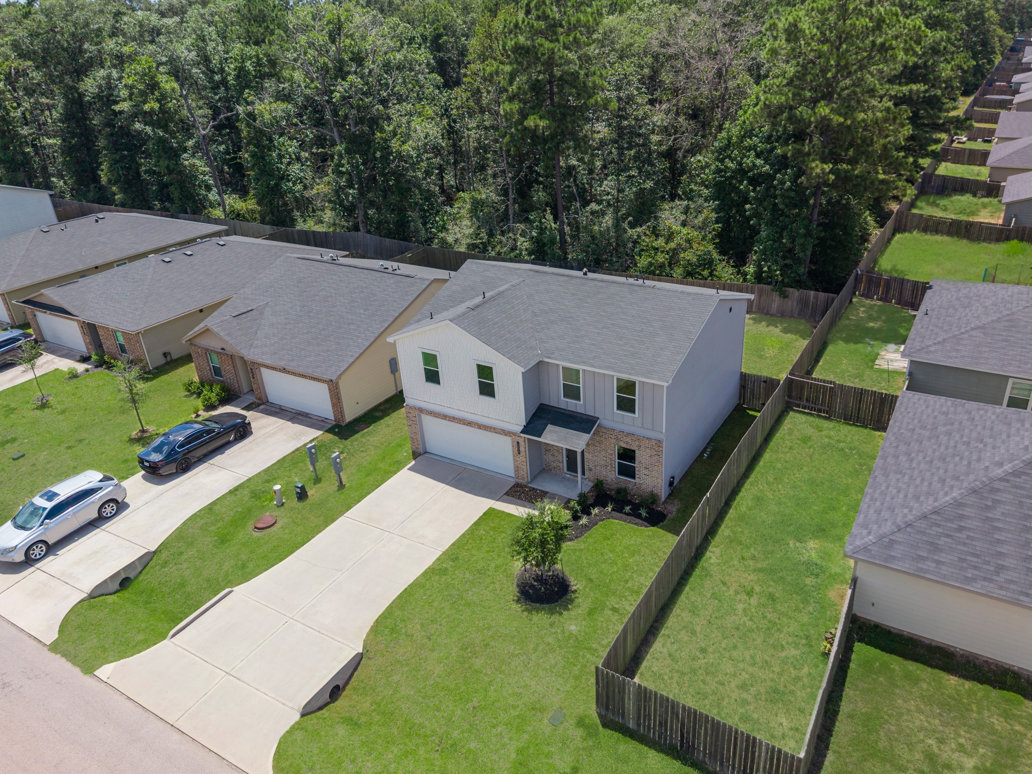 10030 Cerritos Drive, Conroe, TX 77306 10030 Cerritos Drive, Conroe, TX 77306