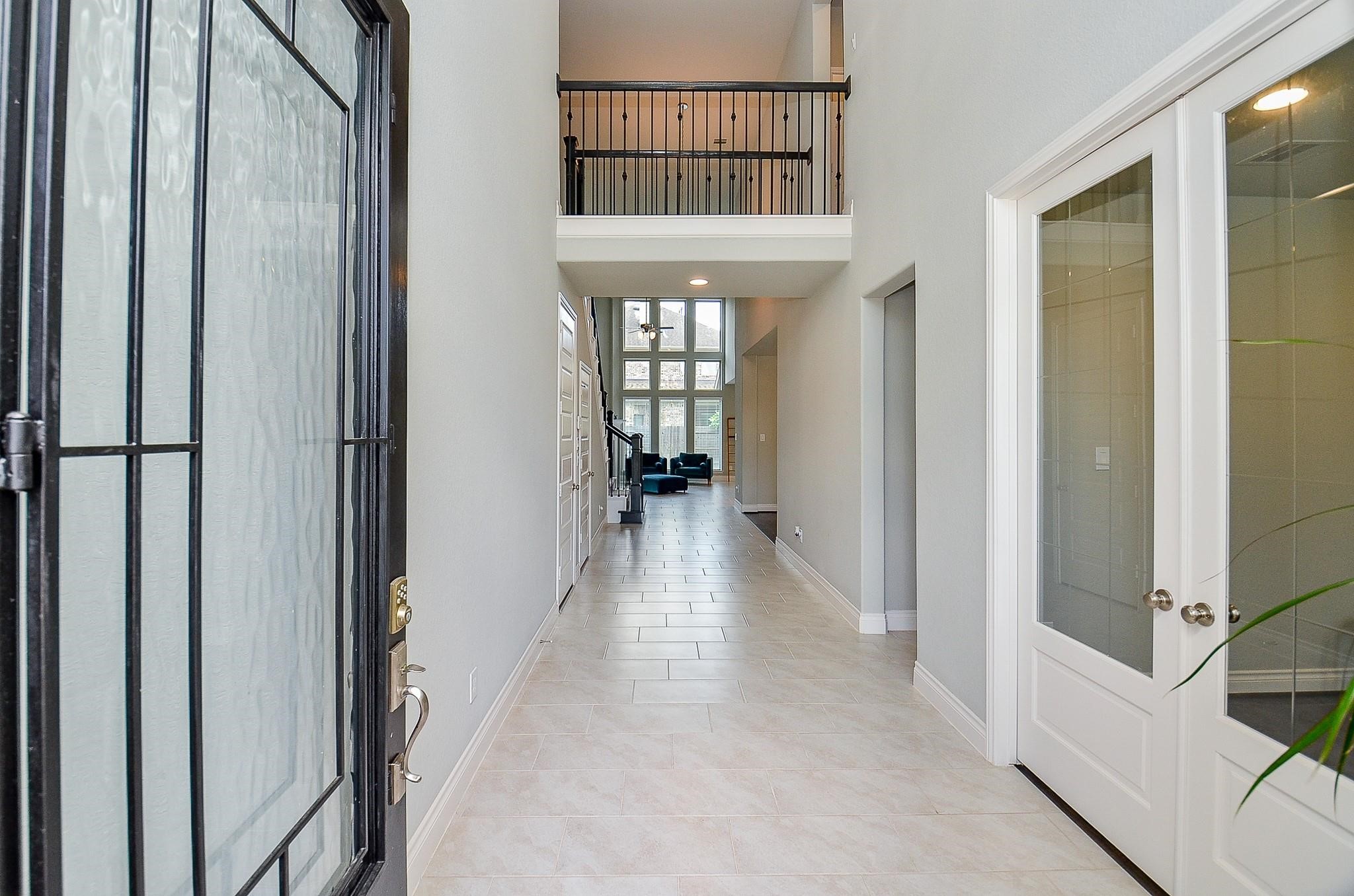 5627 Bending Crest Court, Sugar Land, TX 77459