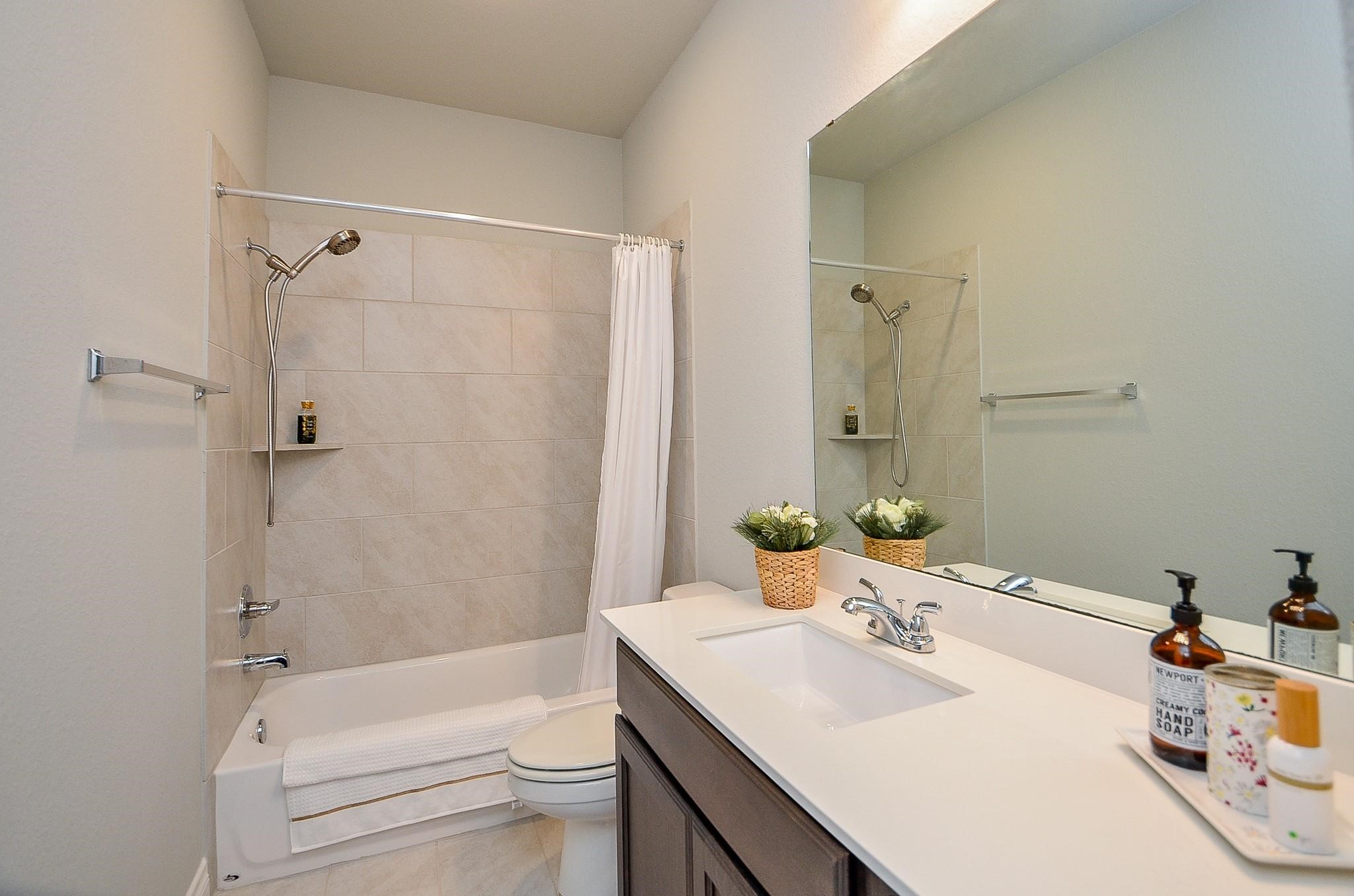 5627 Bending Crest Court, Sugar Land, TX 77459