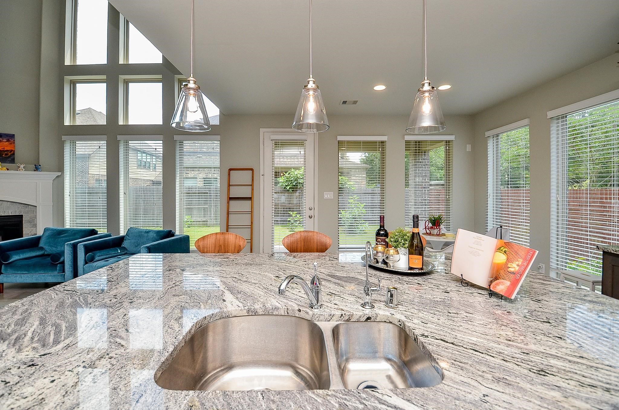 5627 Bending Crest Court, Sugar Land, TX 77459