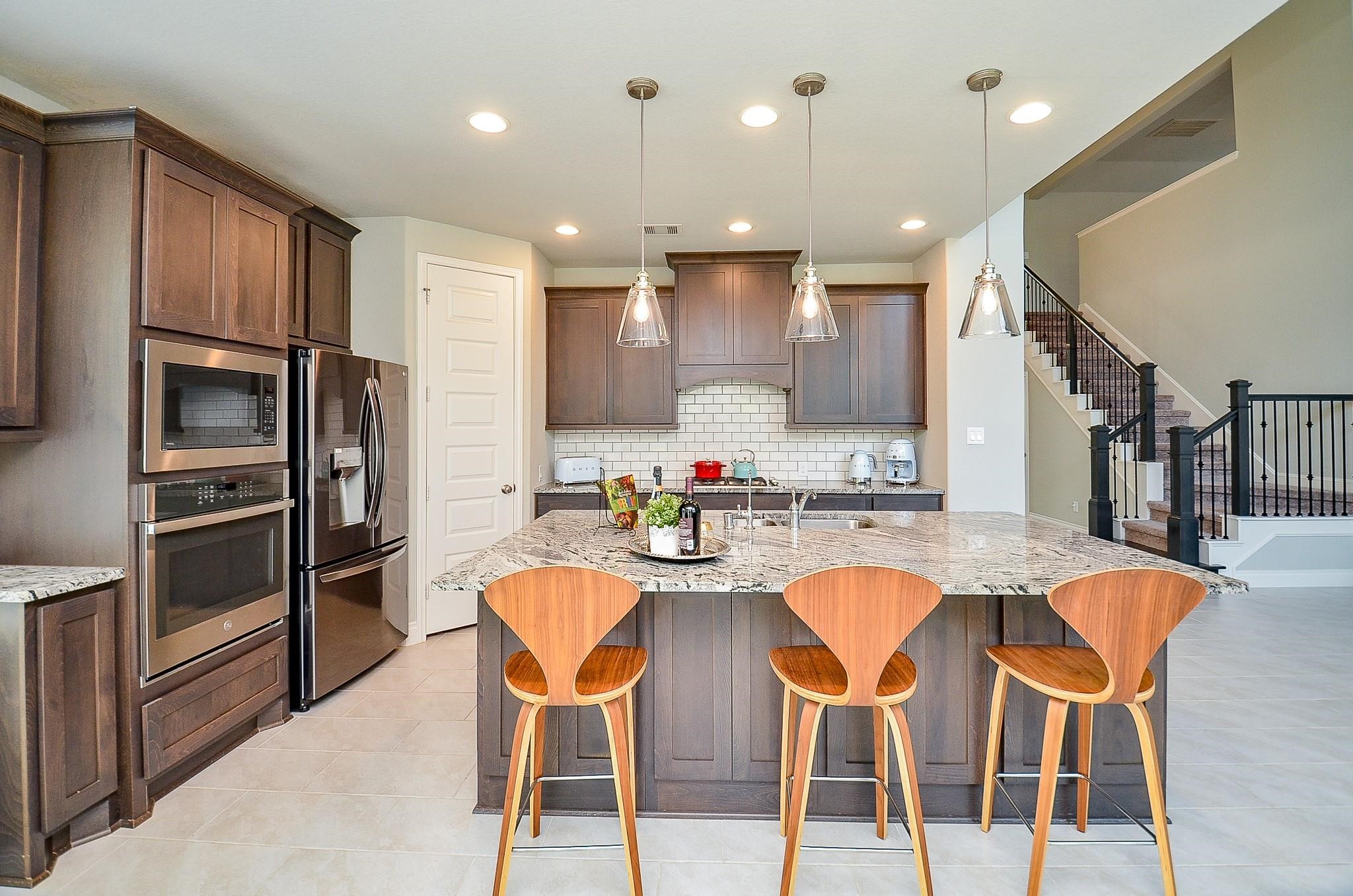 5627 Bending Crest Court, Sugar Land, TX 77459