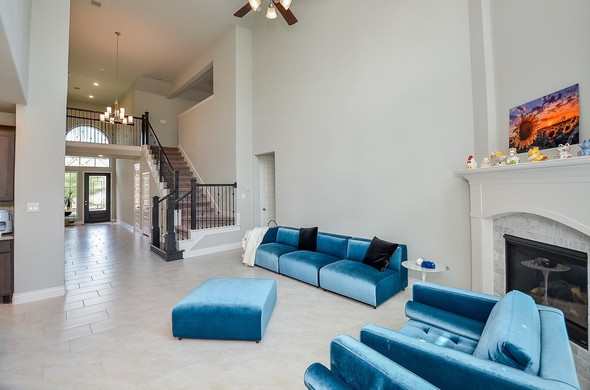 5627 Bending Crest Court, Sugar Land, TX 77459