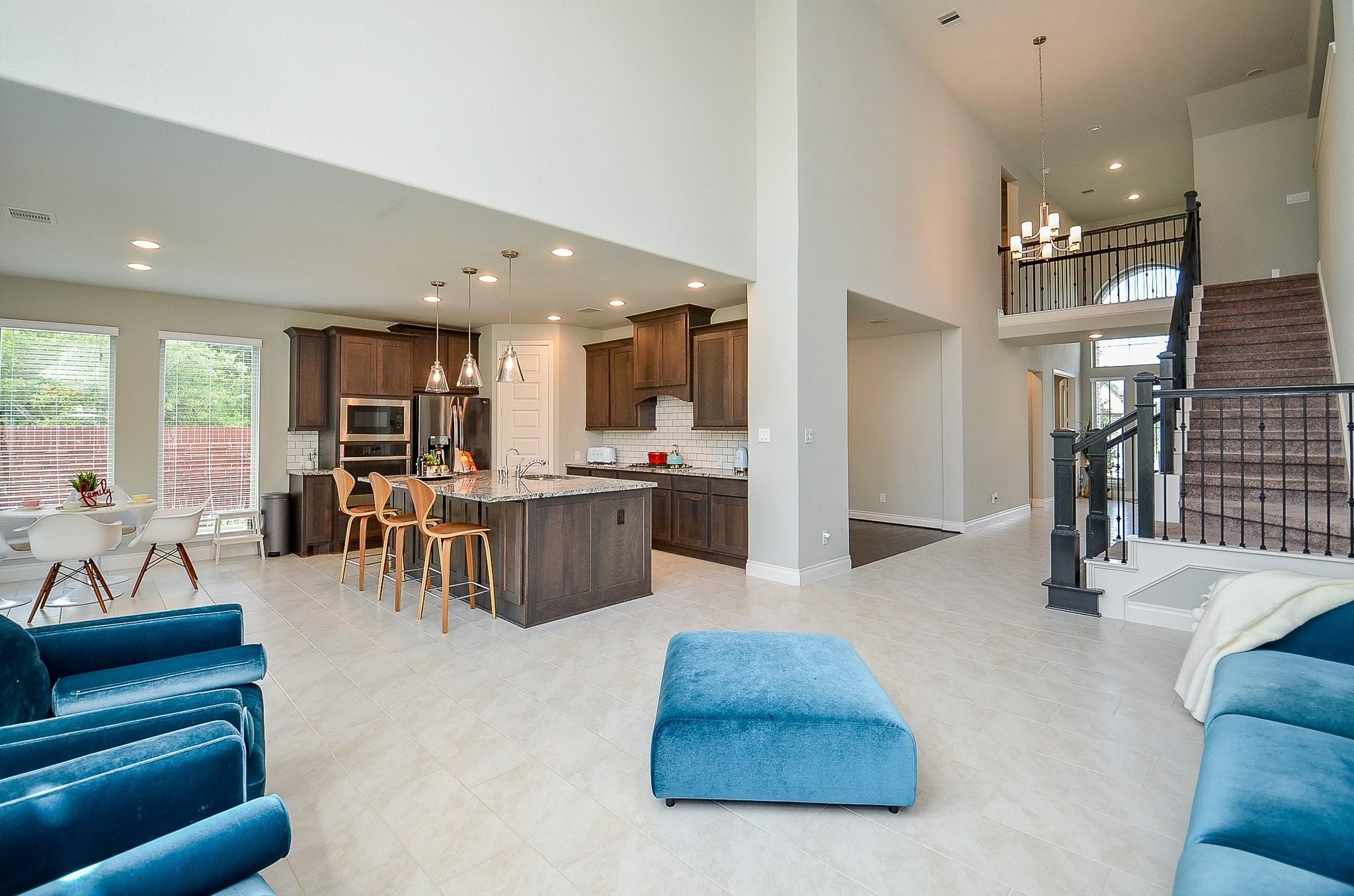 5627 Bending Crest Court, Sugar Land, TX 77459