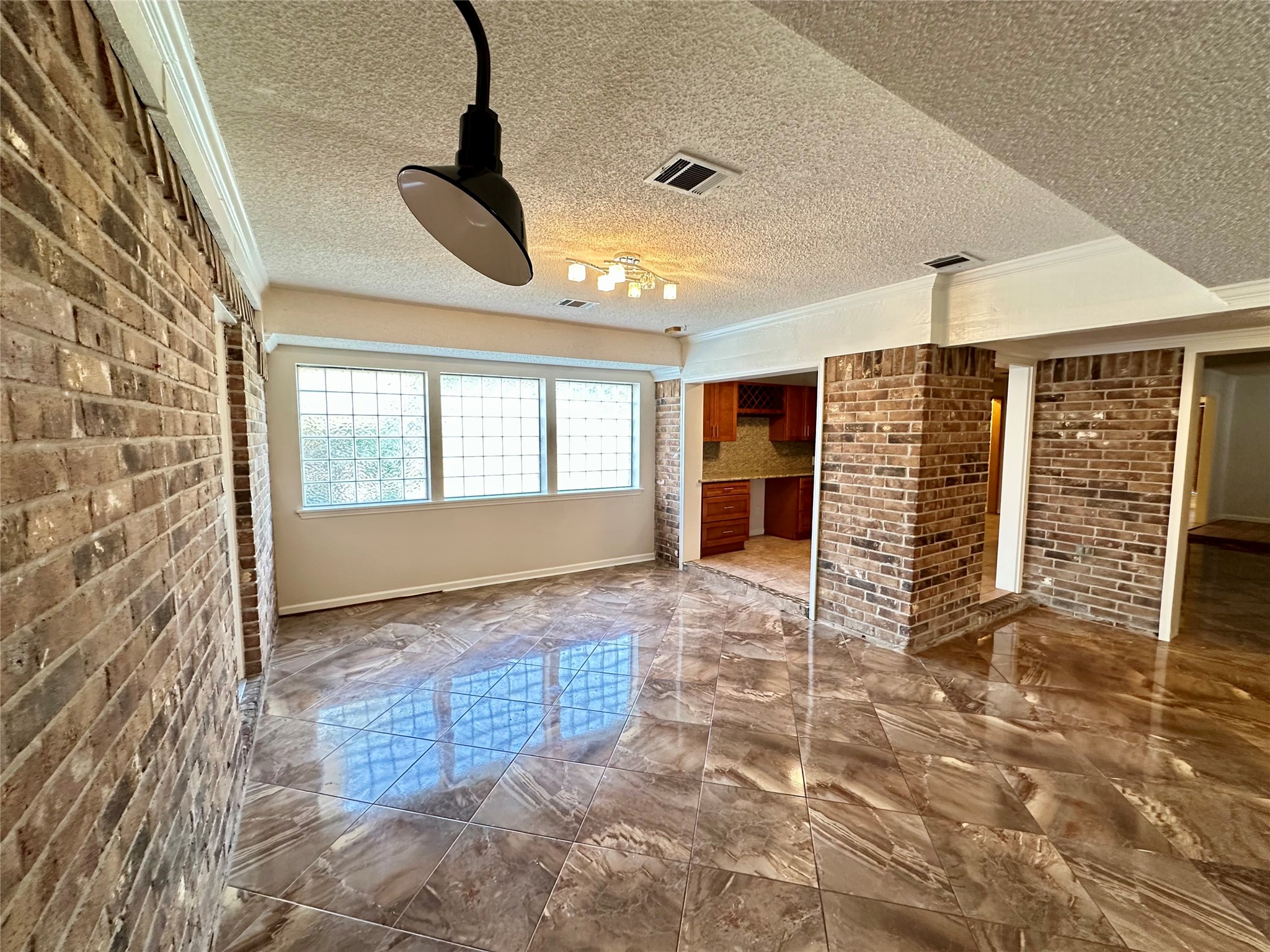 3010 Pine Street, Galveston, TX 77551