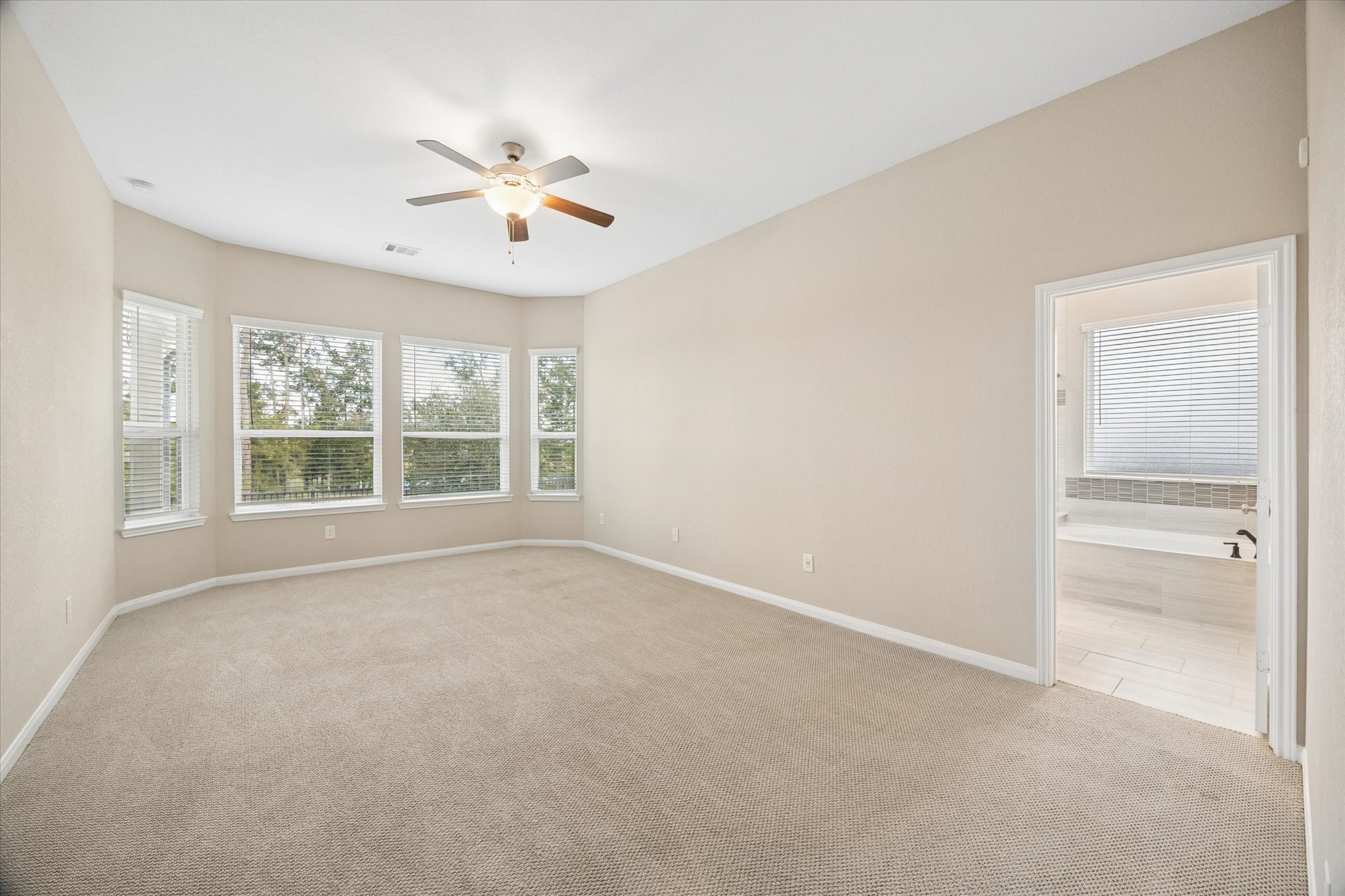 1924 Canyon Live Oak Street, Conroe, TX 77304
