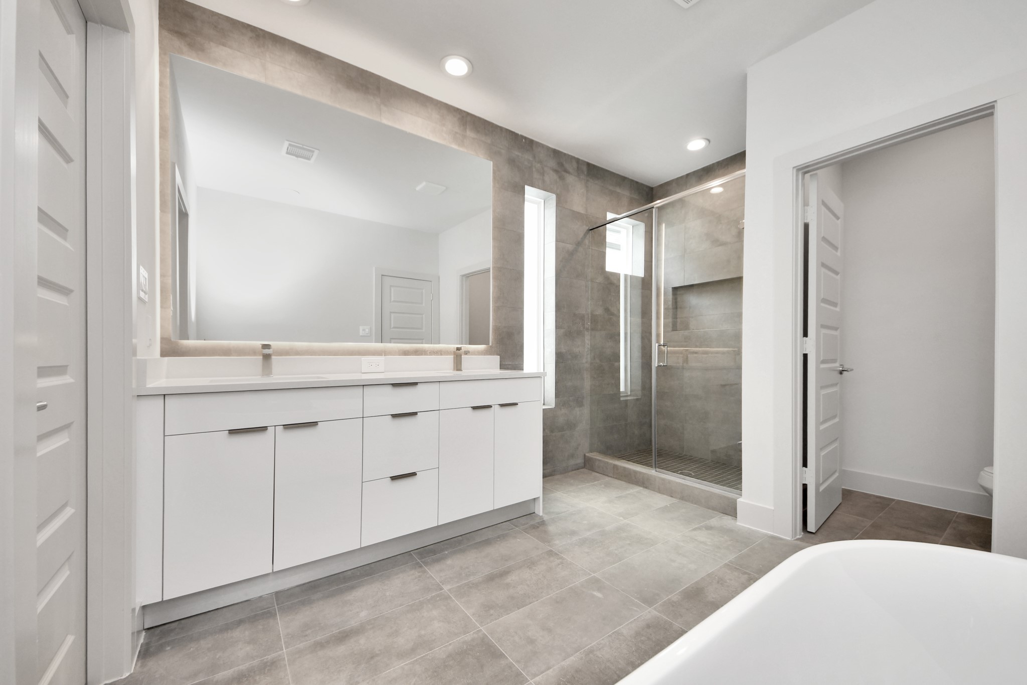 primary bath