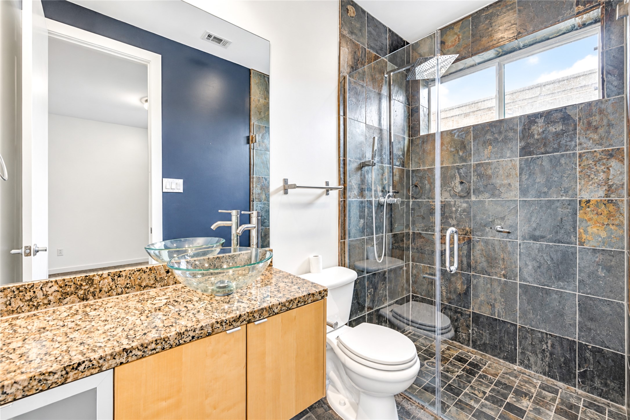 2234 Leeland Street, Houston, TX 77003