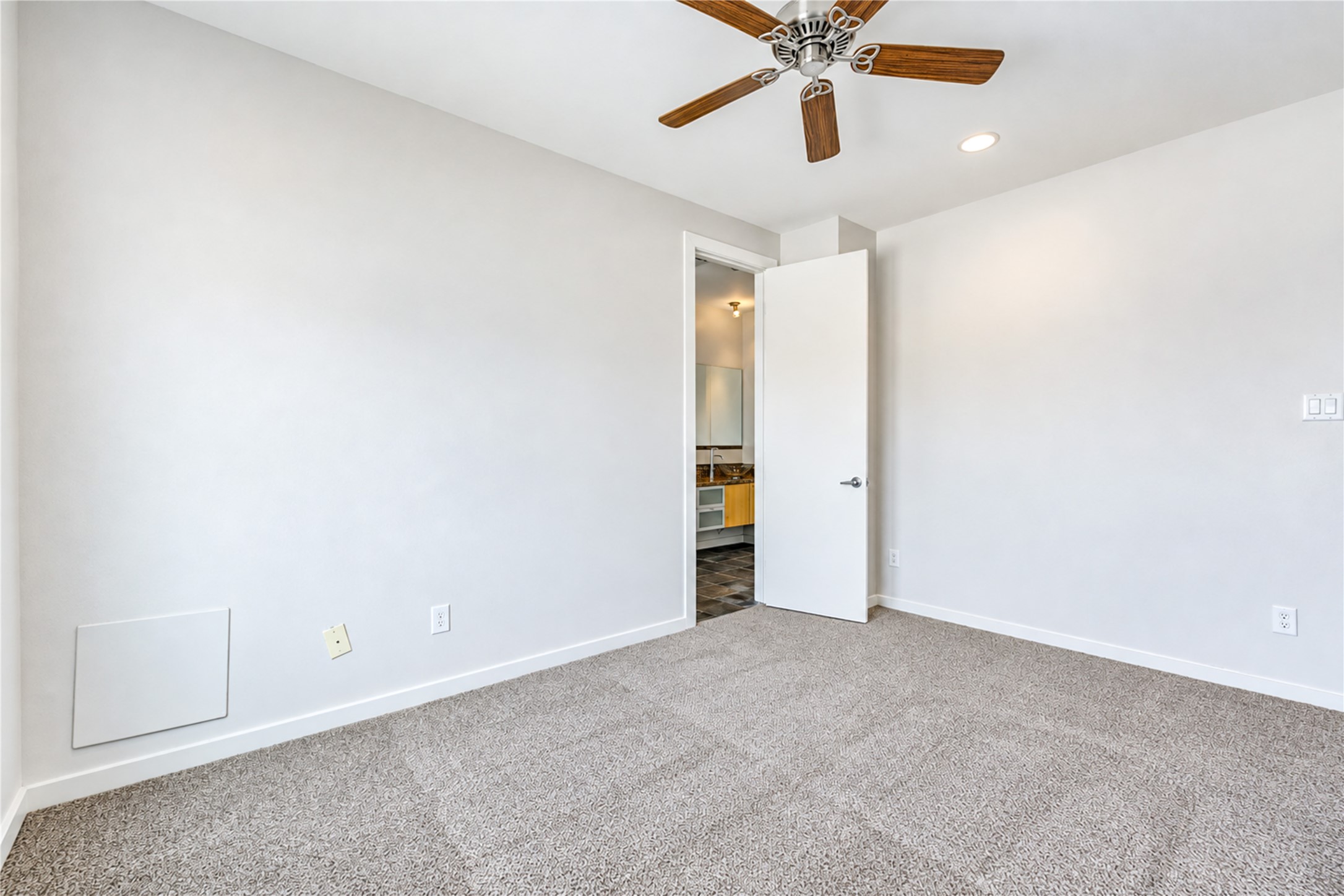 2234 Leeland Street, Houston, TX 77003