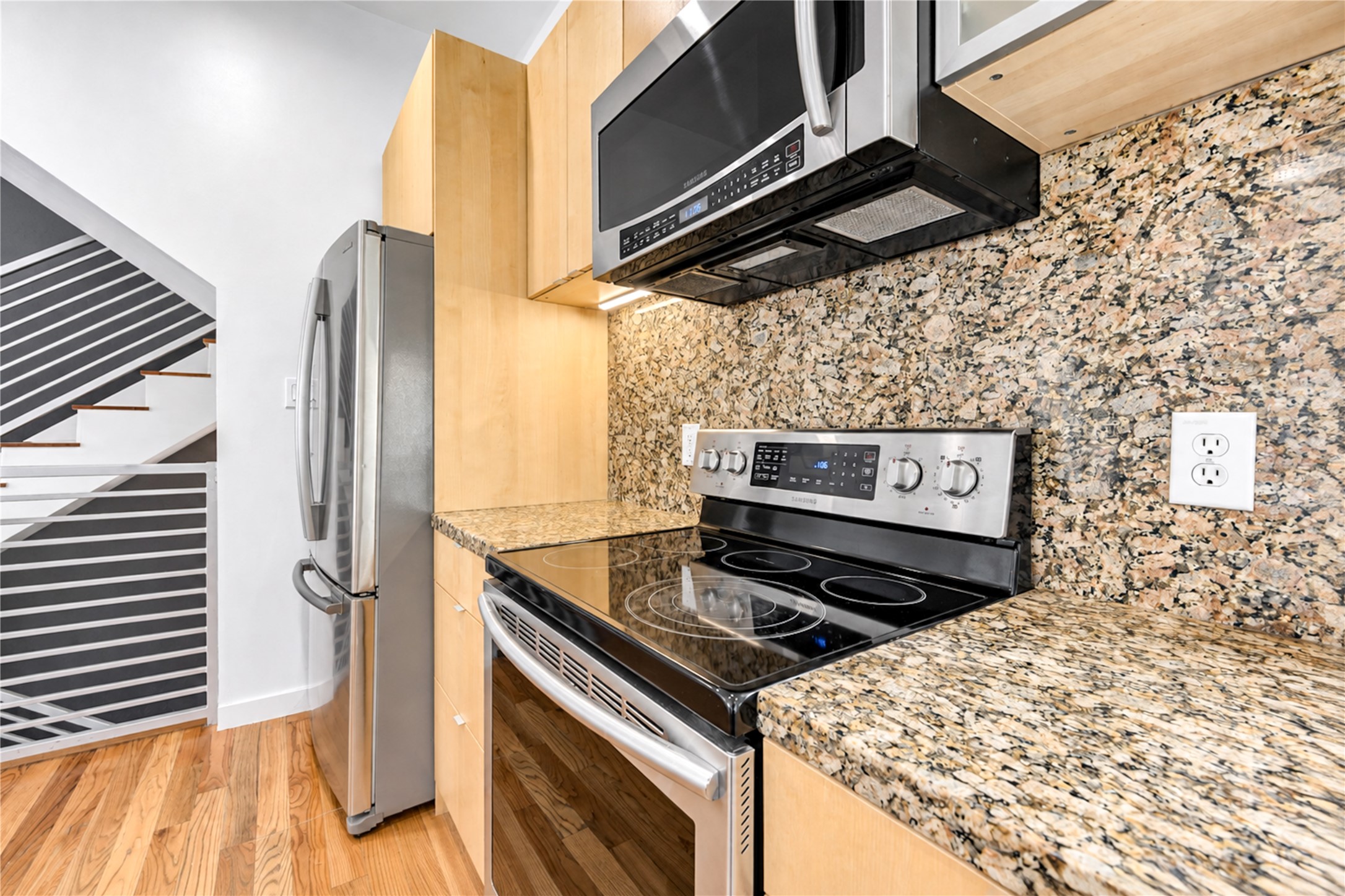 2234 Leeland Street, Houston, TX 77003