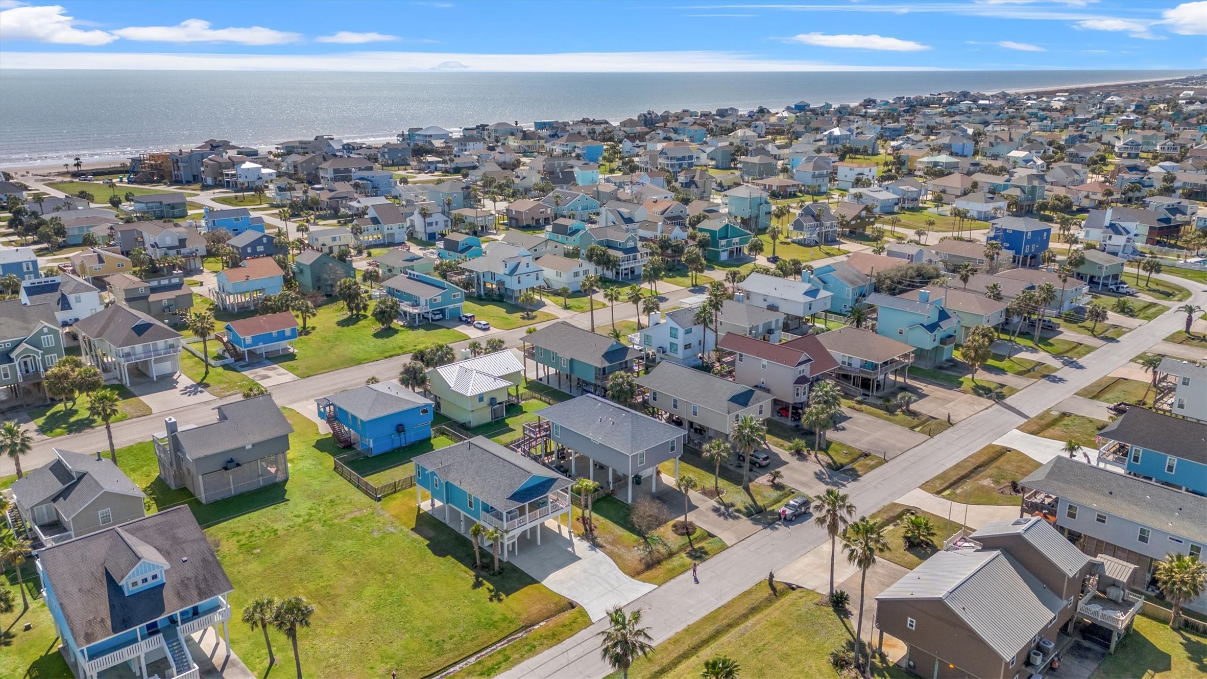 13731 Mutiny Lane, Galveston, TX 77554
