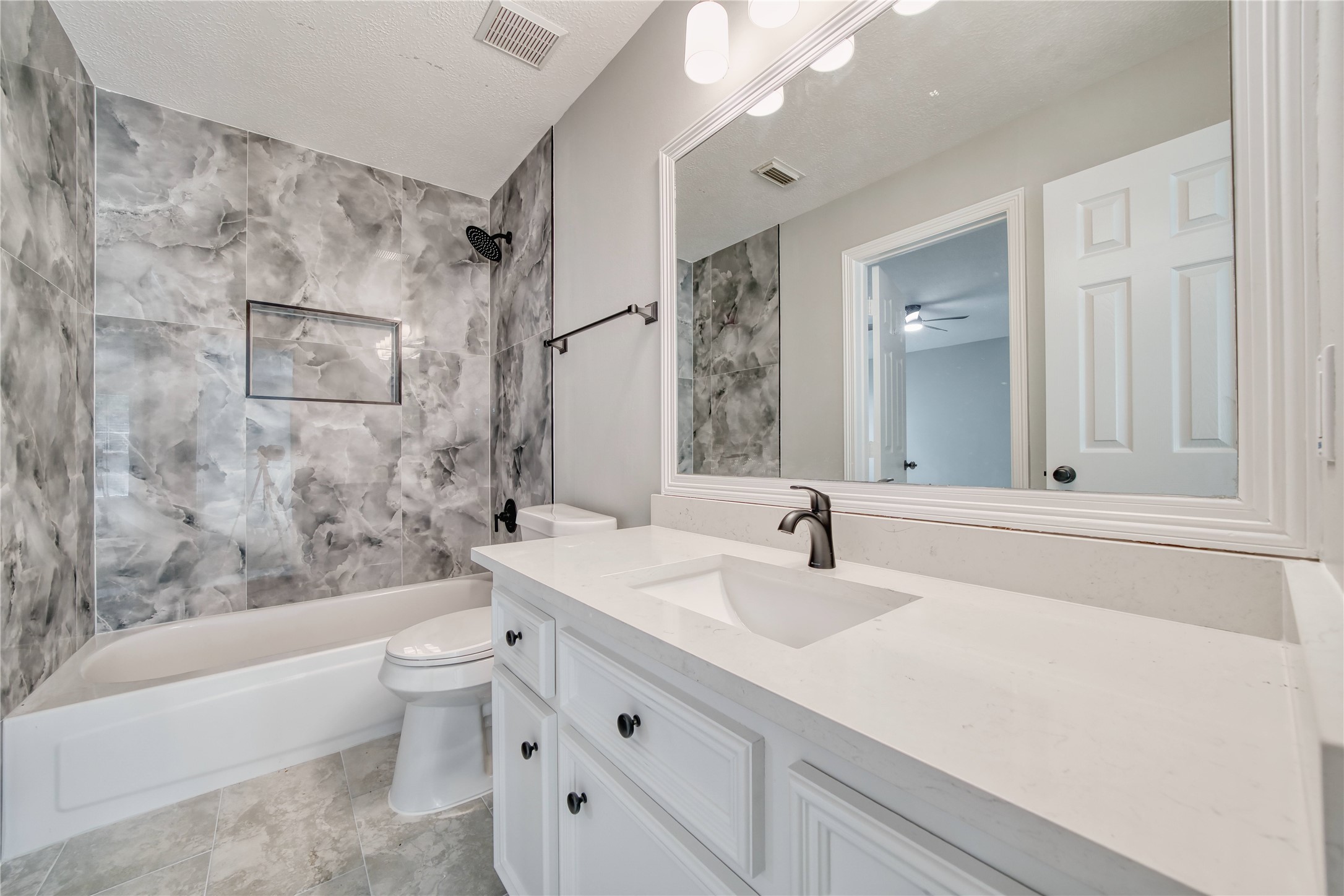14203 Championship Lane, Houston, TX 77069