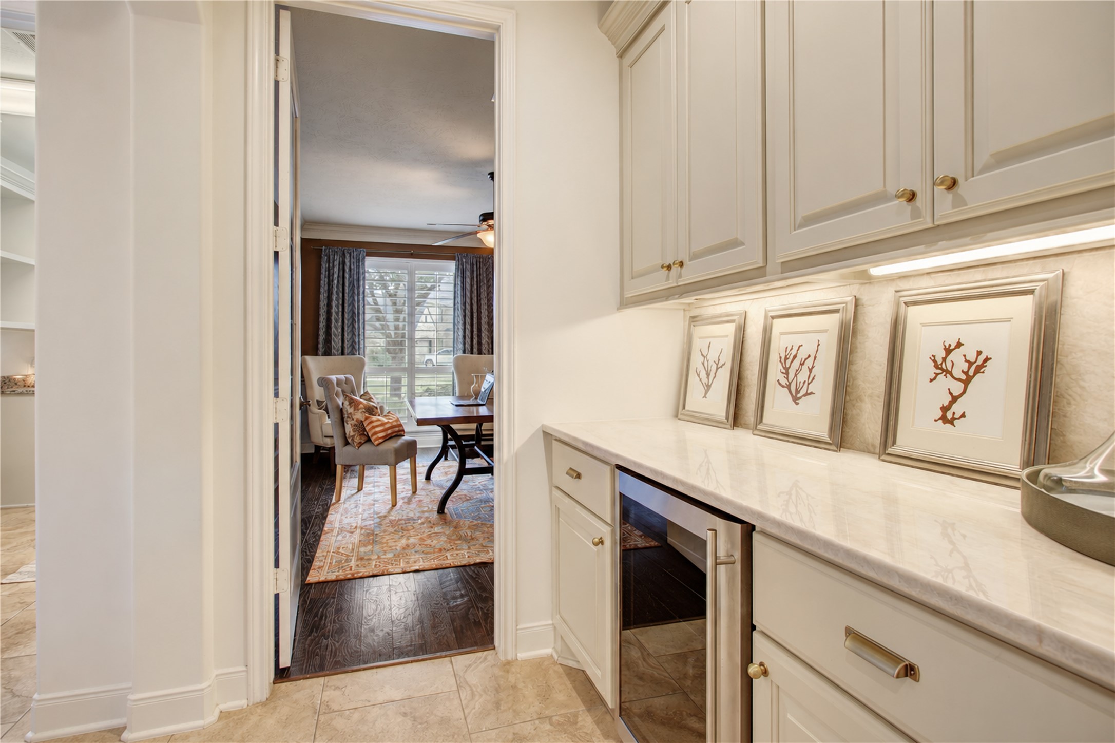 8902 Cresting Ridge Drive, Richmond, TX 77406
