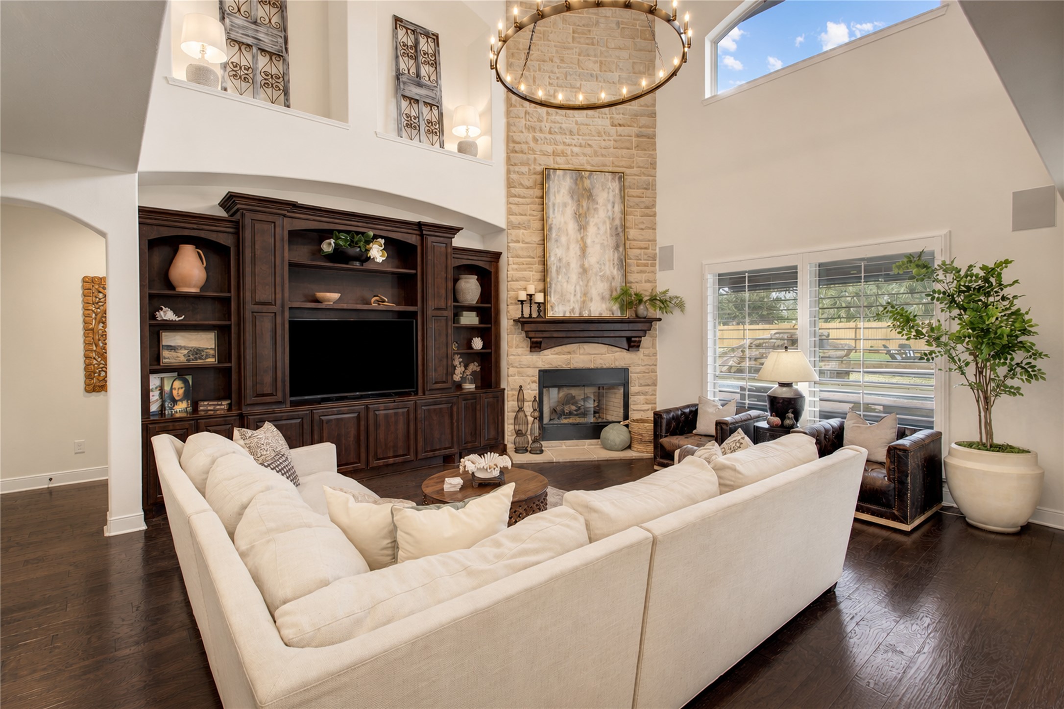 8902 Cresting Ridge Drive, Richmond, TX 77406