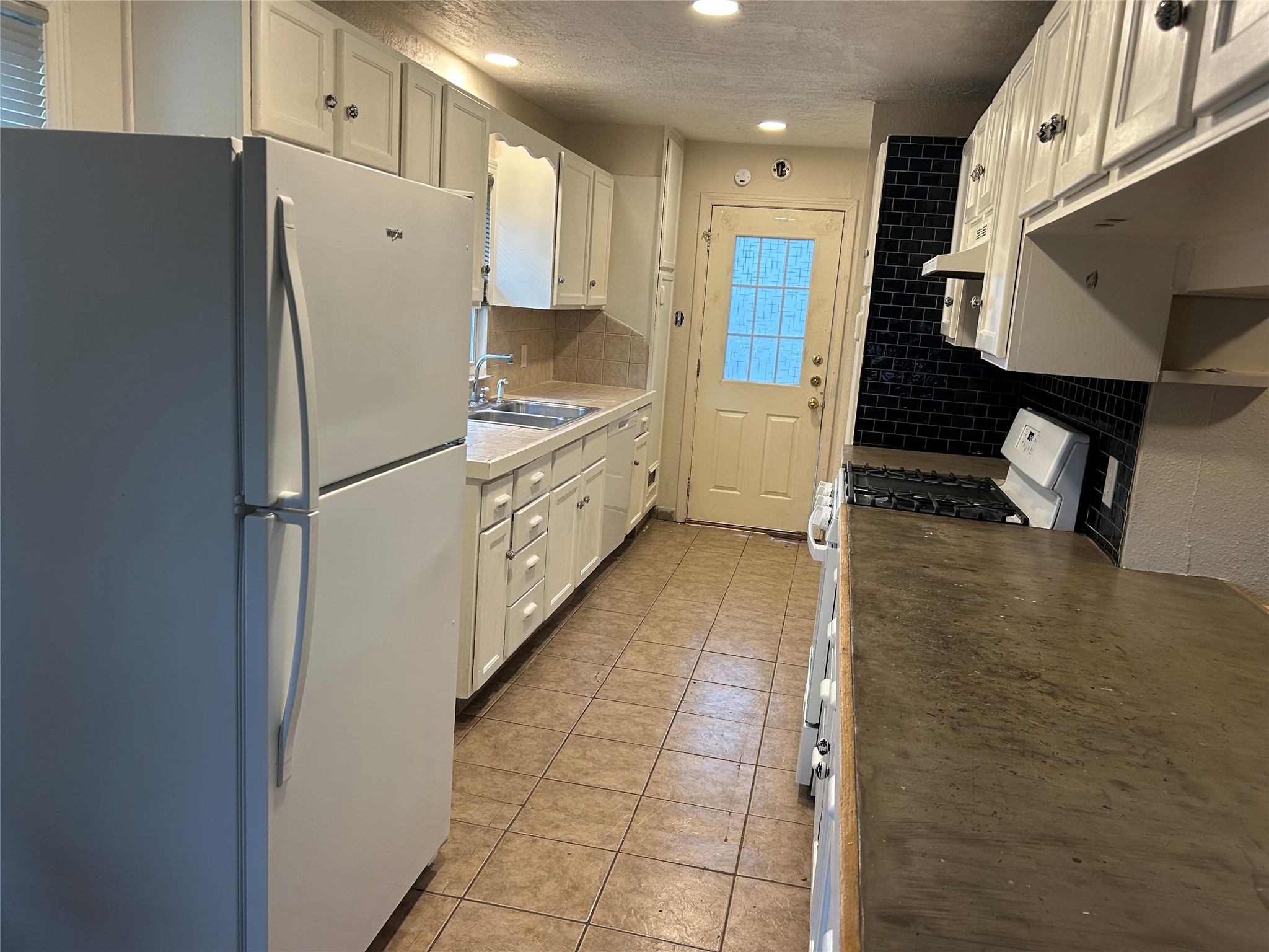 1021 PARK Drive, La Porte, TX 77571