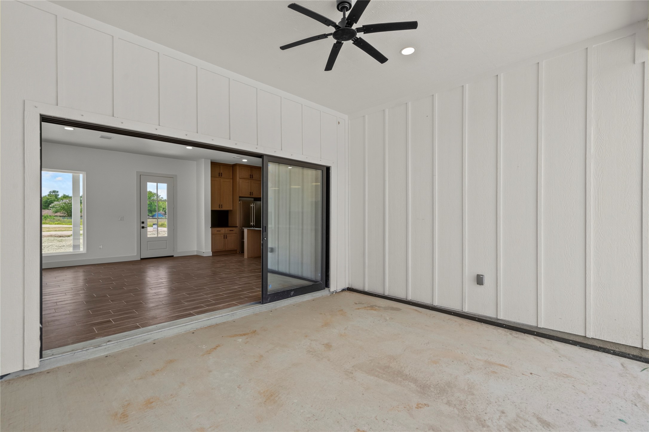 1863 Jones Drive, Alvin, TX 77511