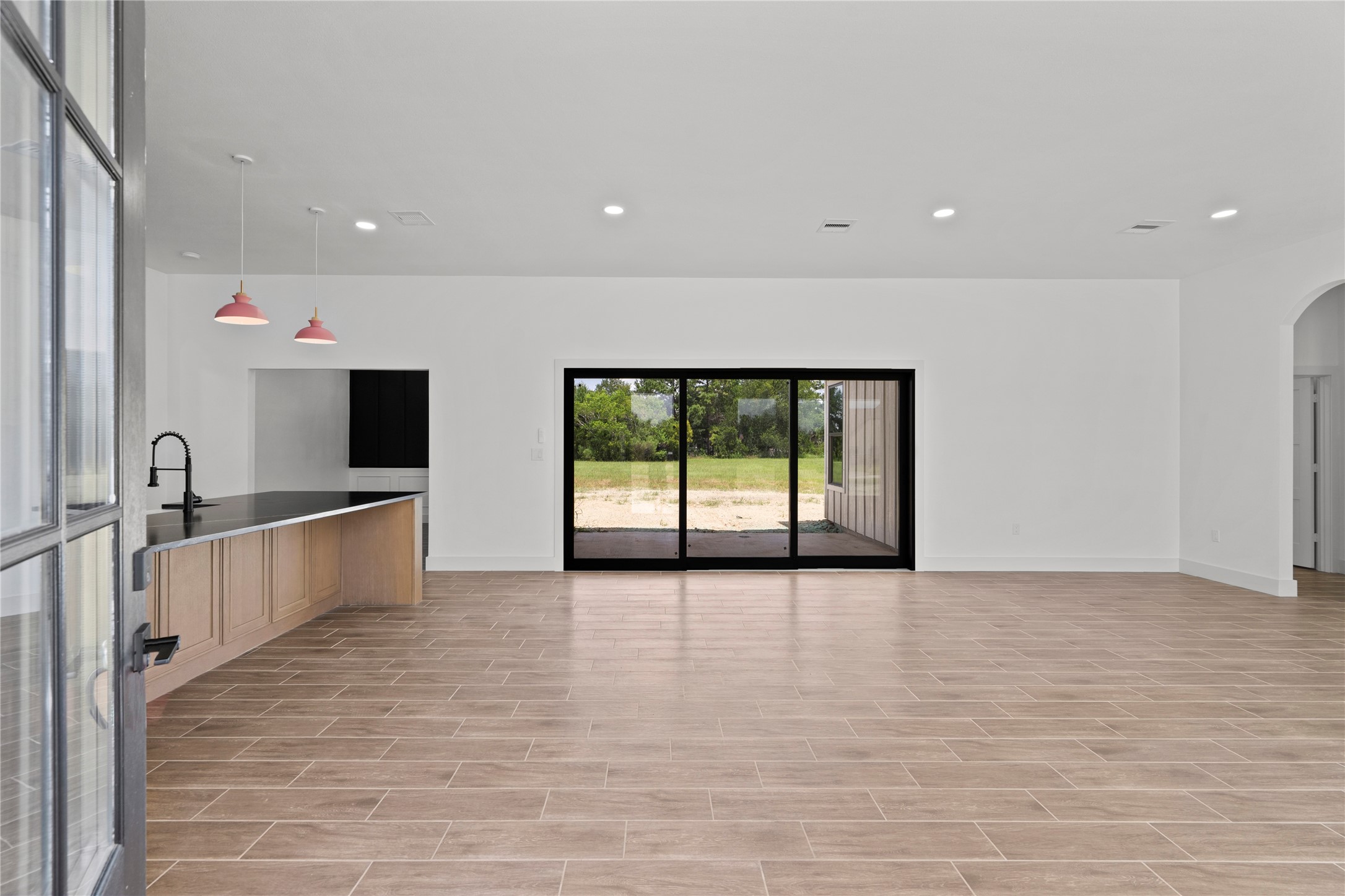 1863 Jones Drive, Alvin, TX 77511
