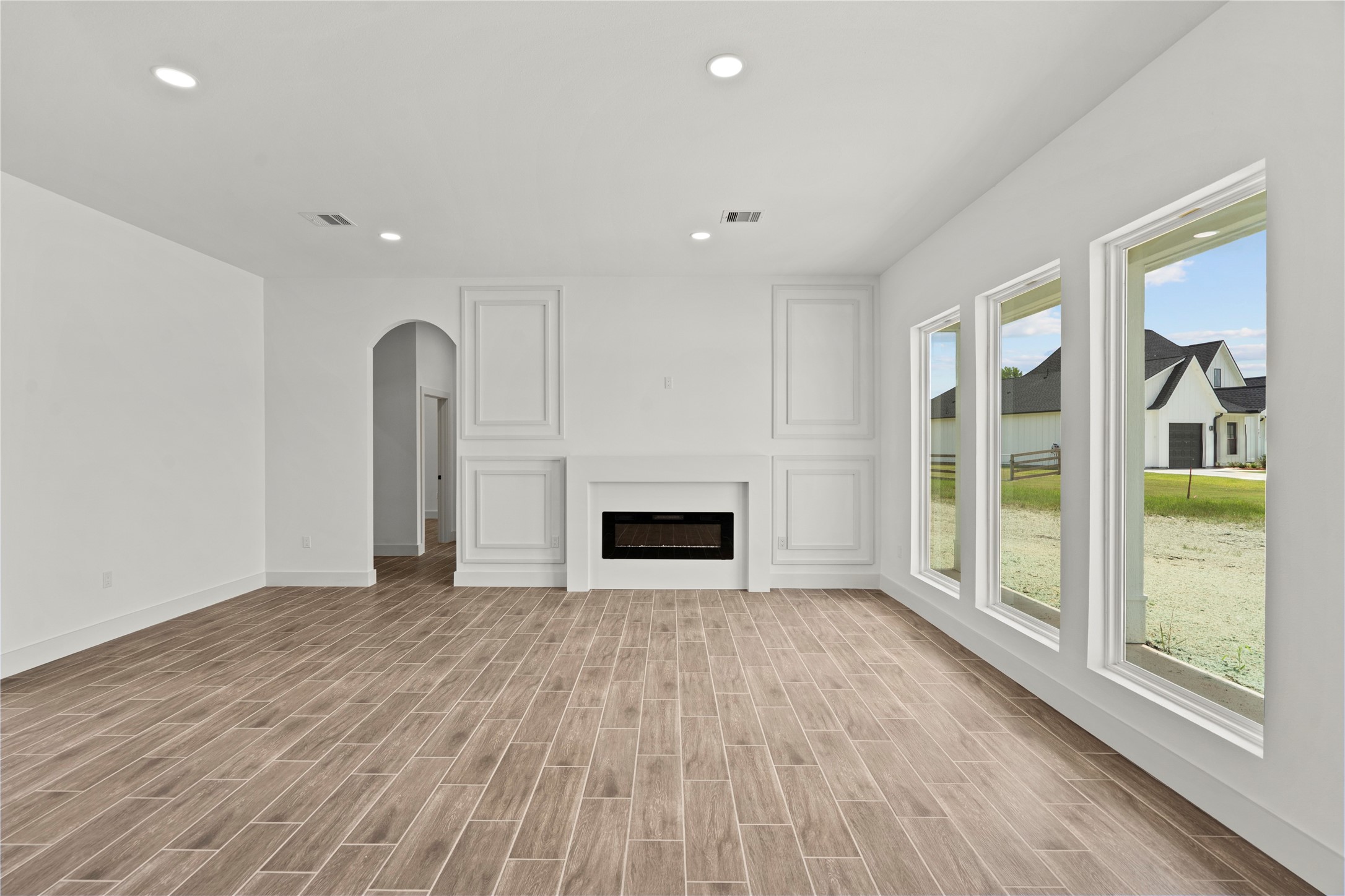 1863 Jones Drive, Alvin, TX 77511