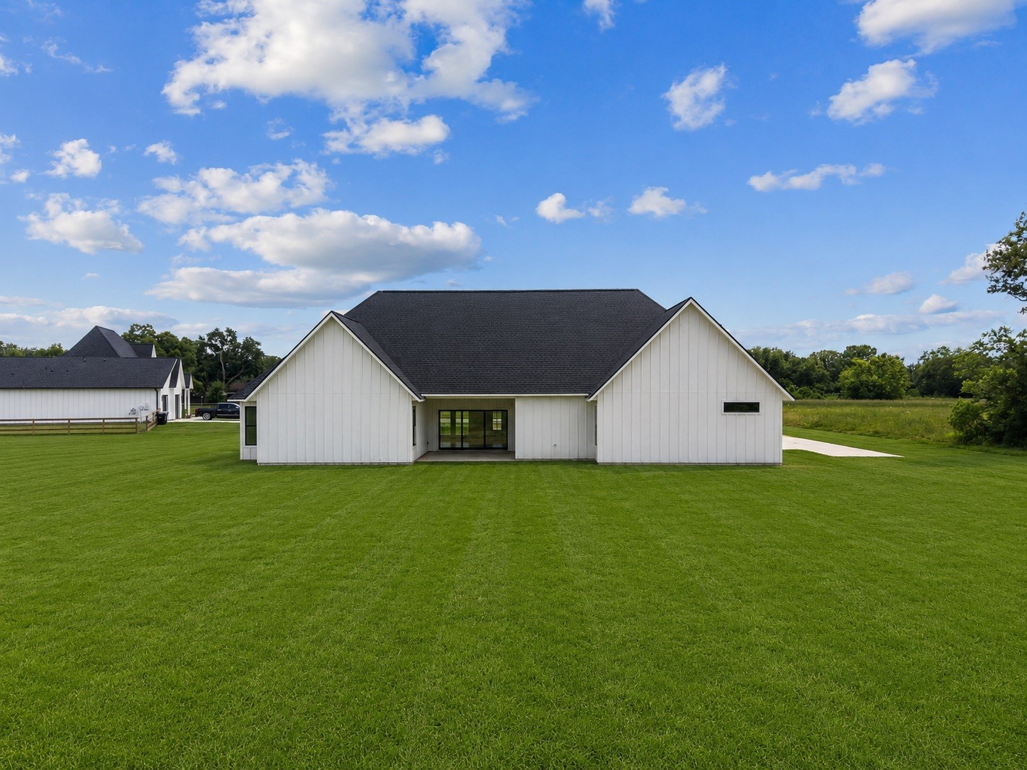 1863 Jones Drive, Alvin, TX 77511