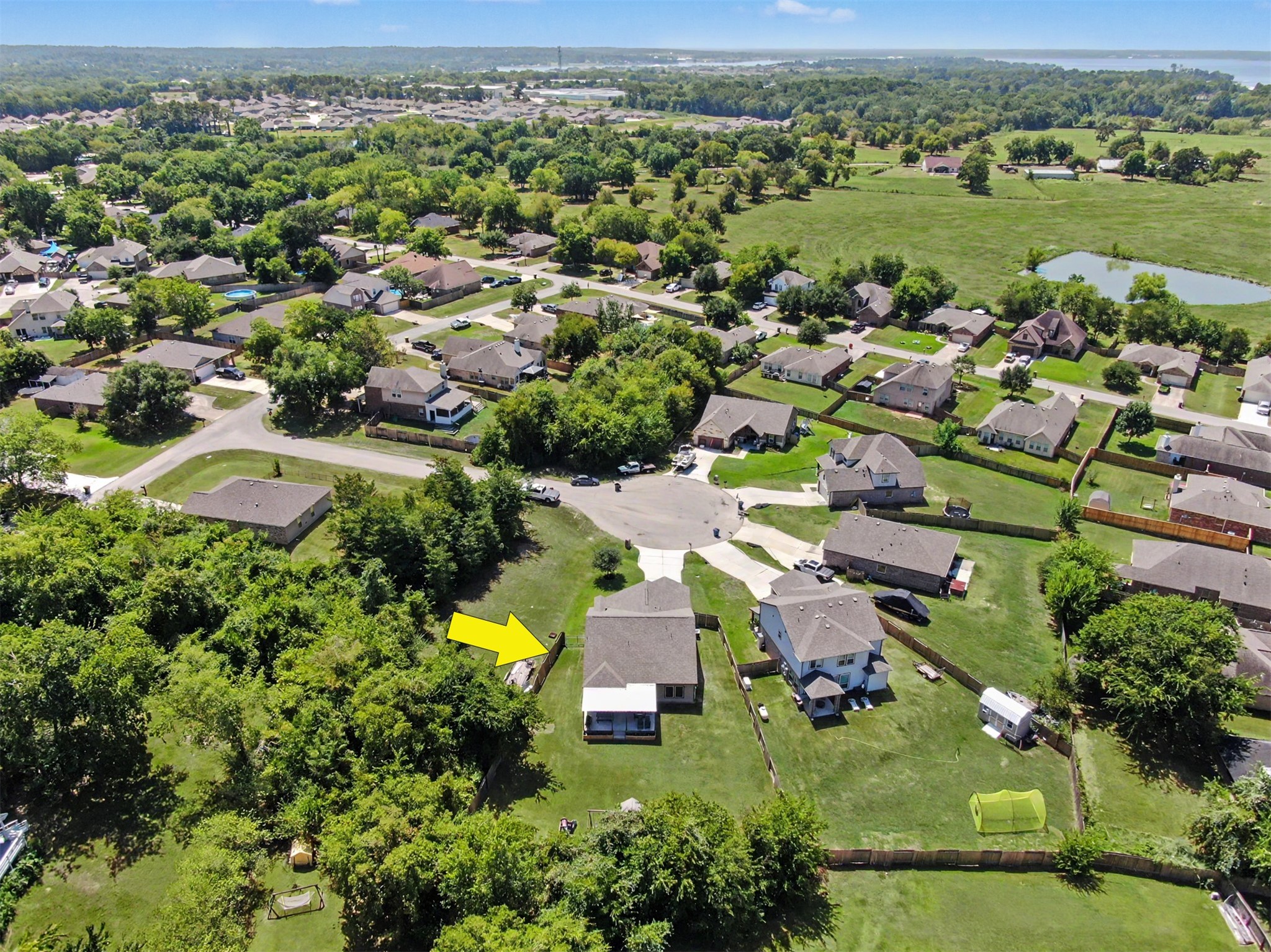 13258 Ridgeview, Willis, TX 77318