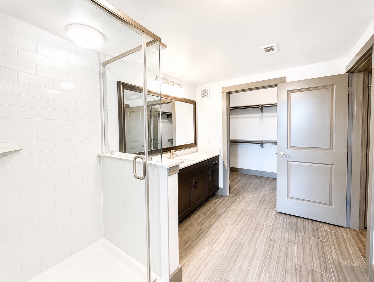 2910 Milam st Street, #1132, Houston, TX 77006 2910 Milam st Street, #1132, Houston, TX 77006