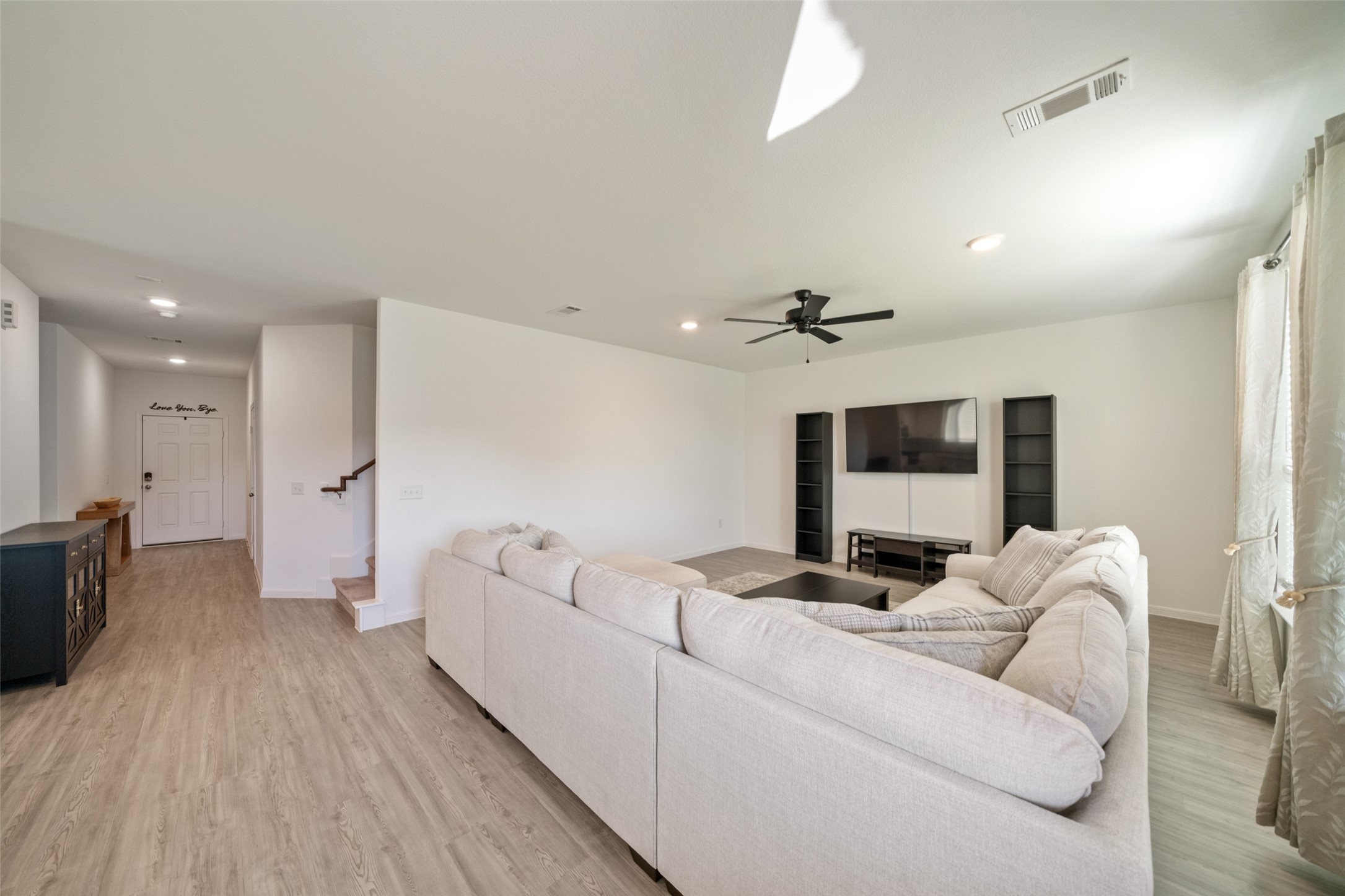 16911 Elm Grove Road, Conroe, TX 77302 16911 Elm Grove Road, Conroe, TX 77302
