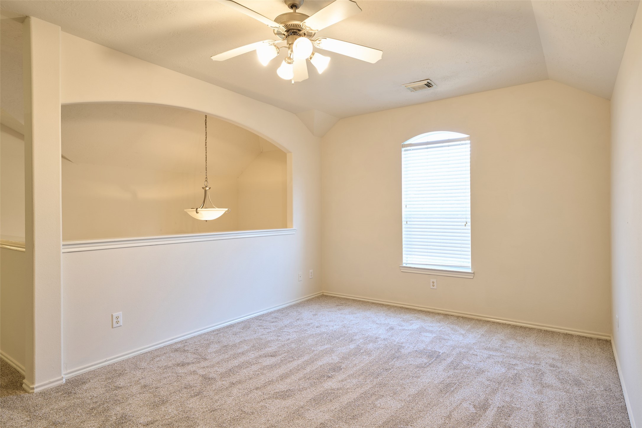 4923 Forest Hurst Drive, Spring, TX 77373