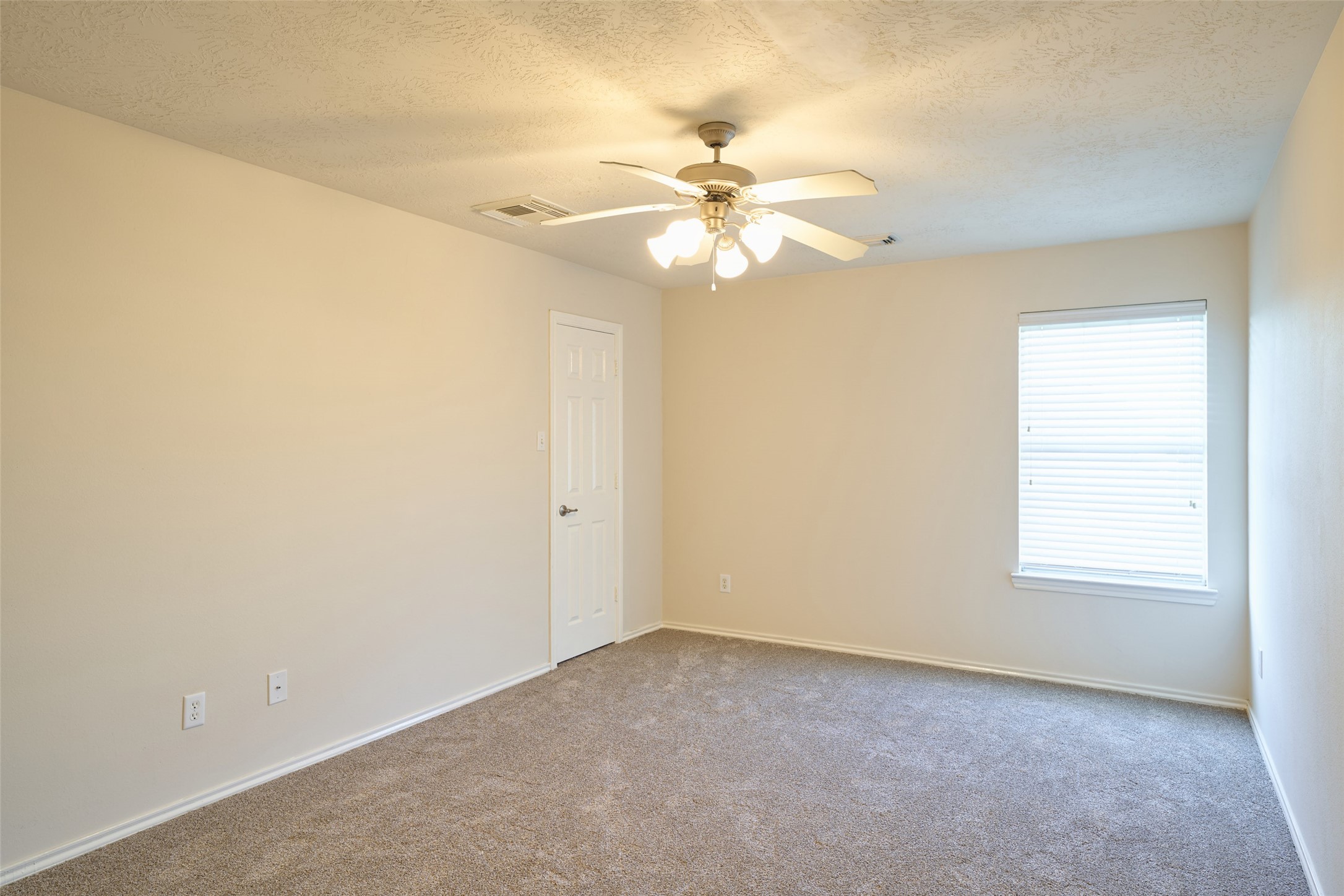 4923 Forest Hurst Drive, Spring, TX 77373