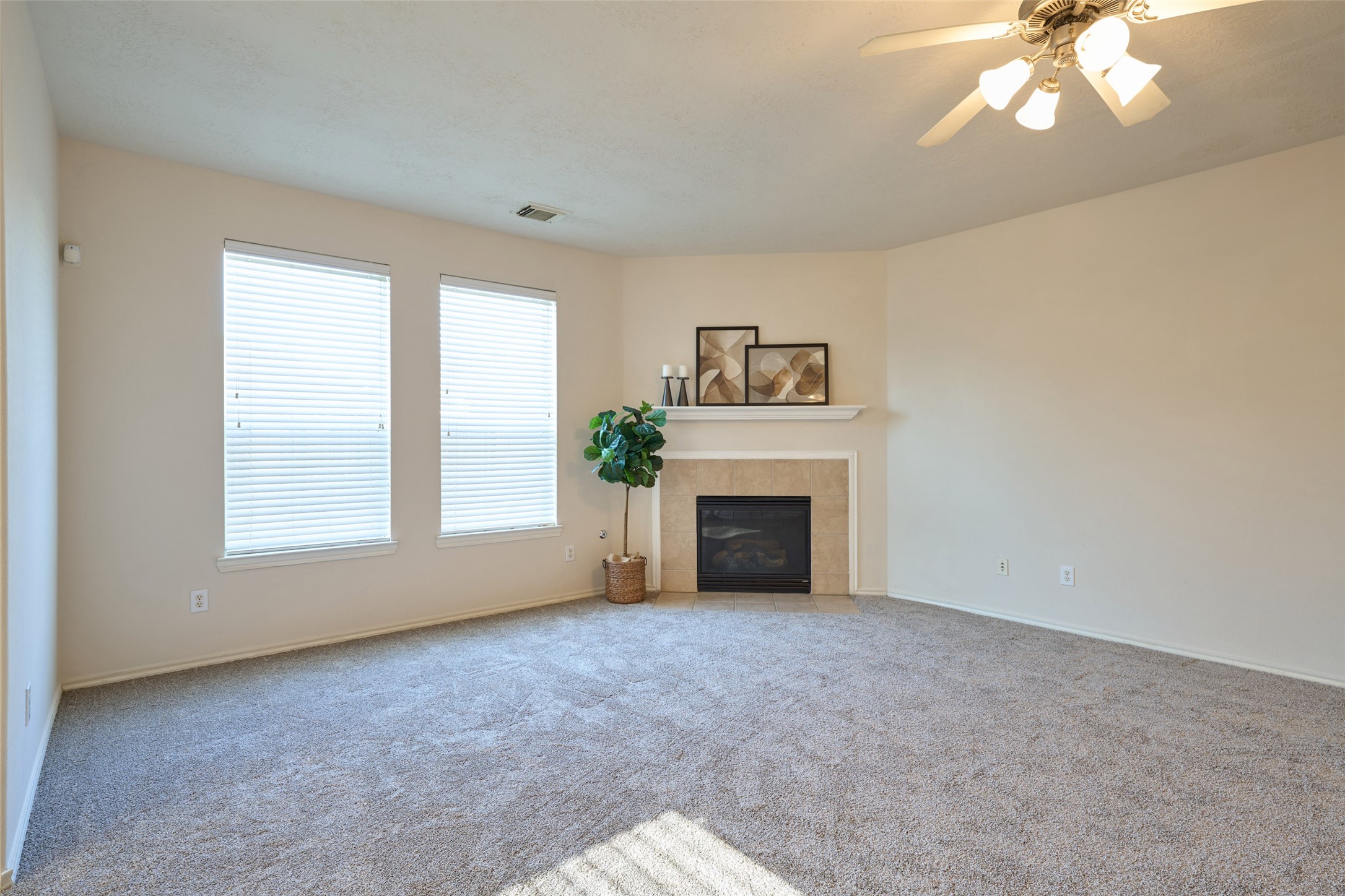 4923 Forest Hurst Drive, Spring, TX 77373
