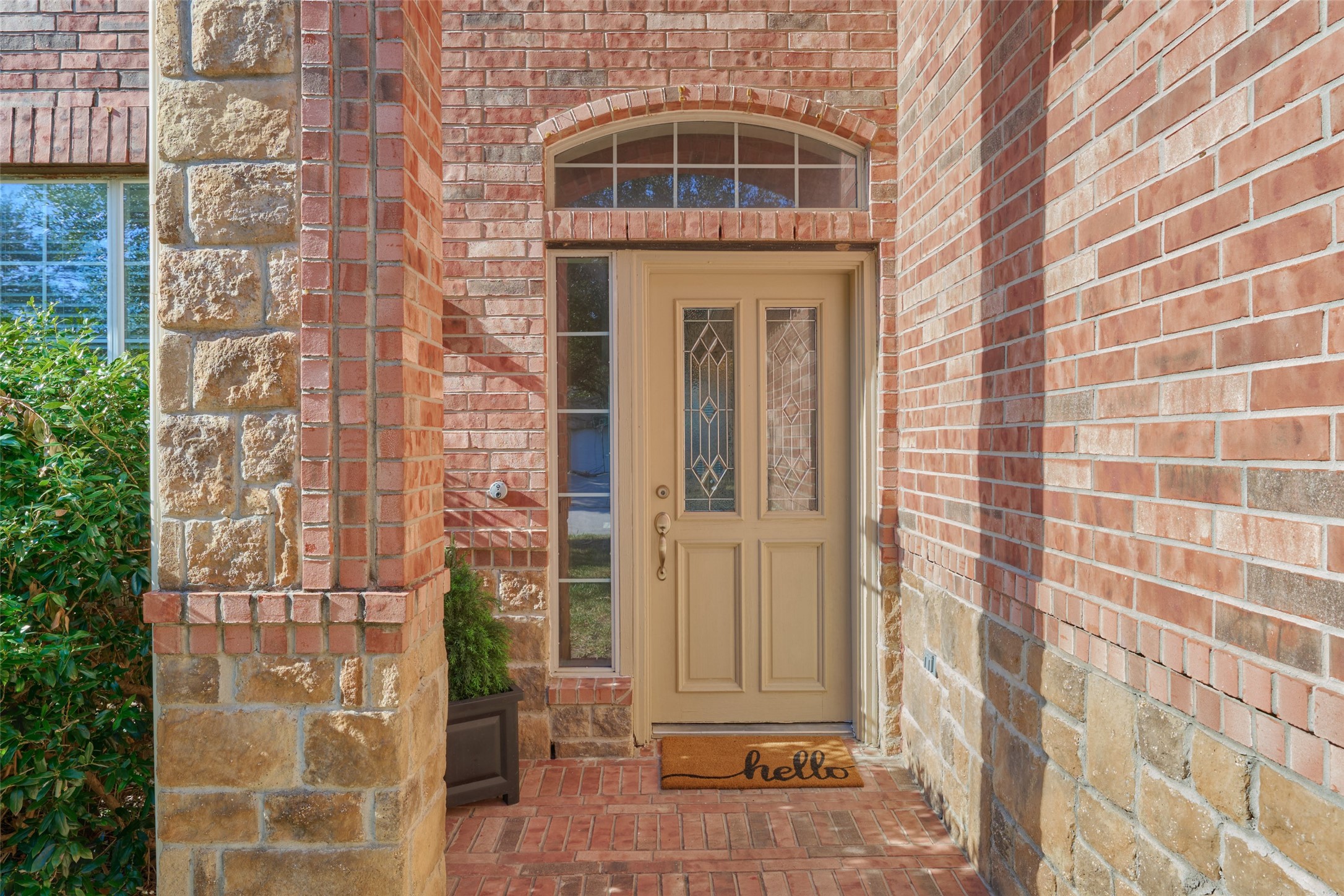 4923 Forest Hurst Drive, Spring, TX 77373
