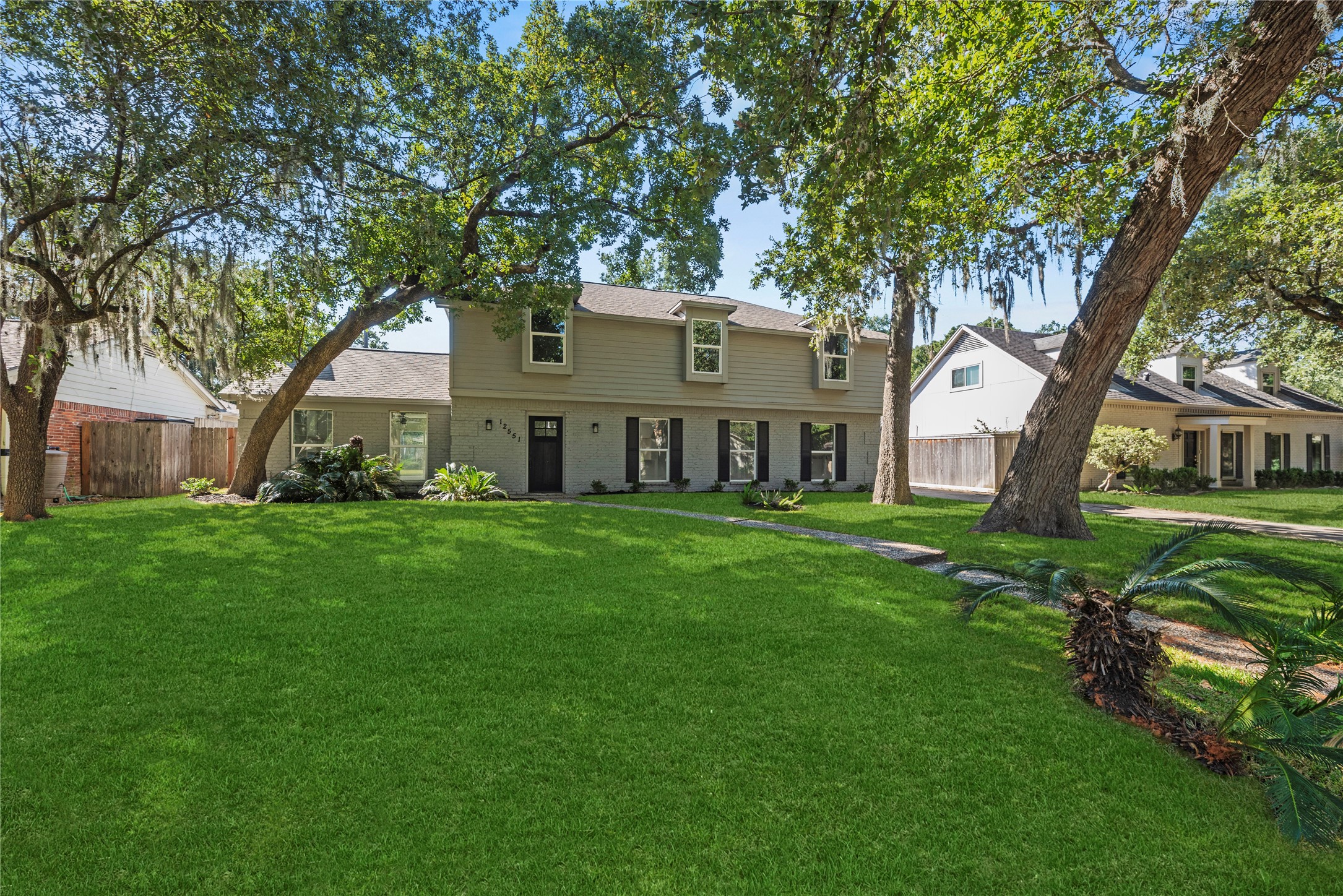 Completely renovated 2-story home in highly desired Ashford Forest. Grass has been enhanced to show potential.