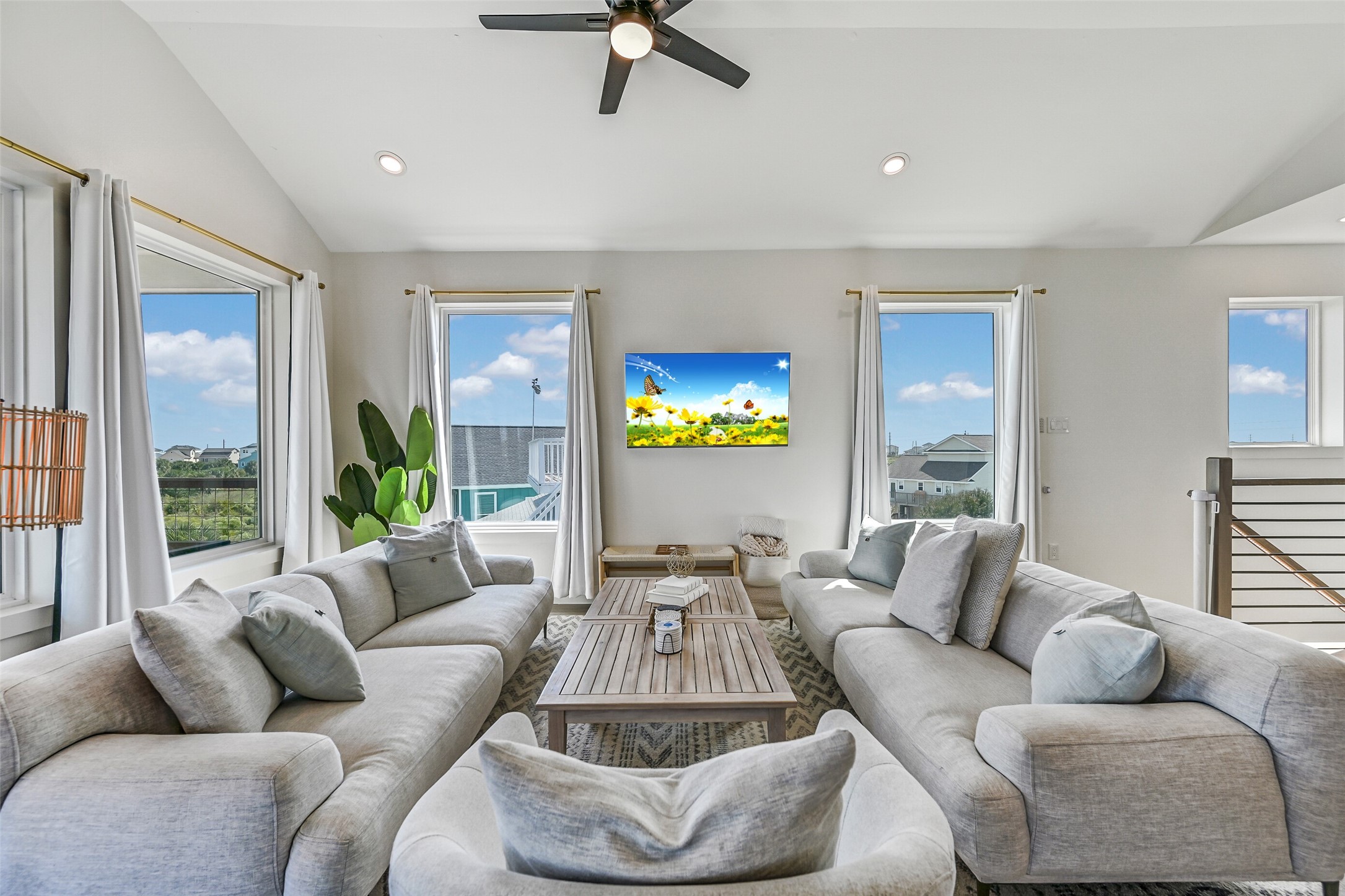 4110 Isla Del Sol, Galveston, TX 77554 4110 Isla Del Sol, Galveston, TX 77554