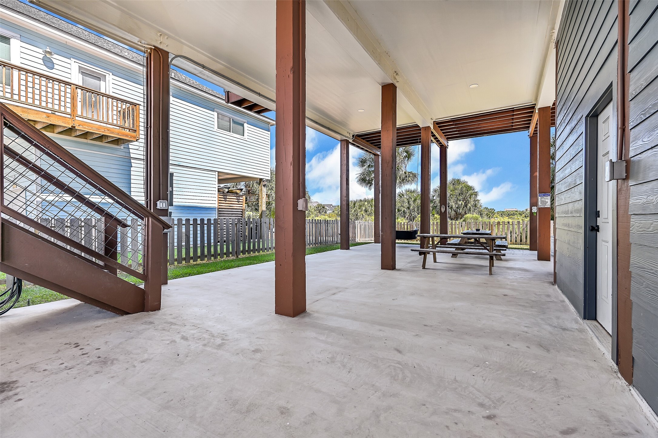 4110 Isla Del Sol, Galveston, TX 77554