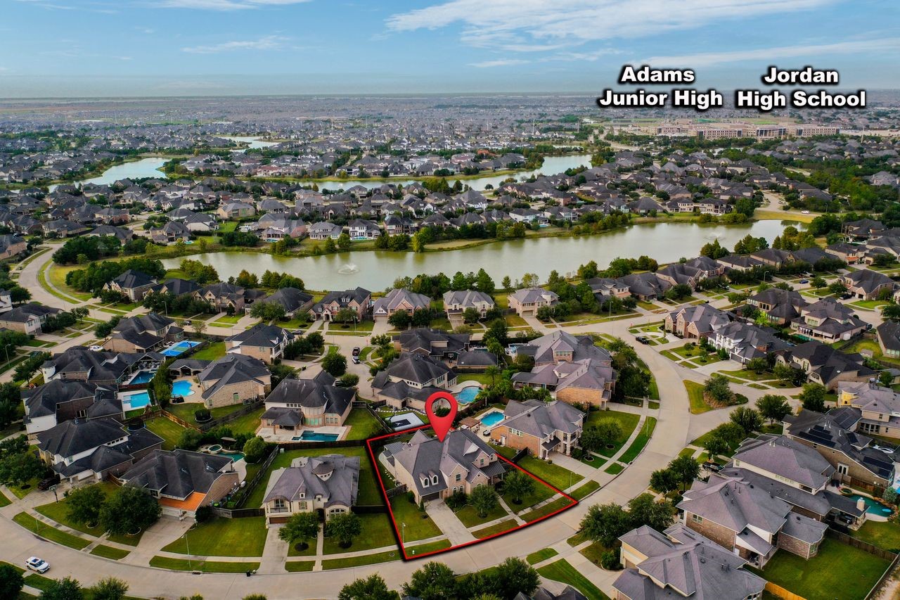The close proximity to both the junior high and high school is another wonderful benefit of living in the sought-after Ibis Lake section! Dont Miss your chance to call 5318 Braircliff Ln. -  HOME!