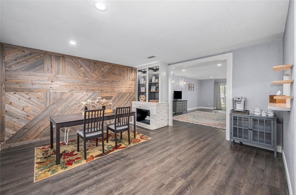 1371 Country Place Drive, Houston, TX 77079