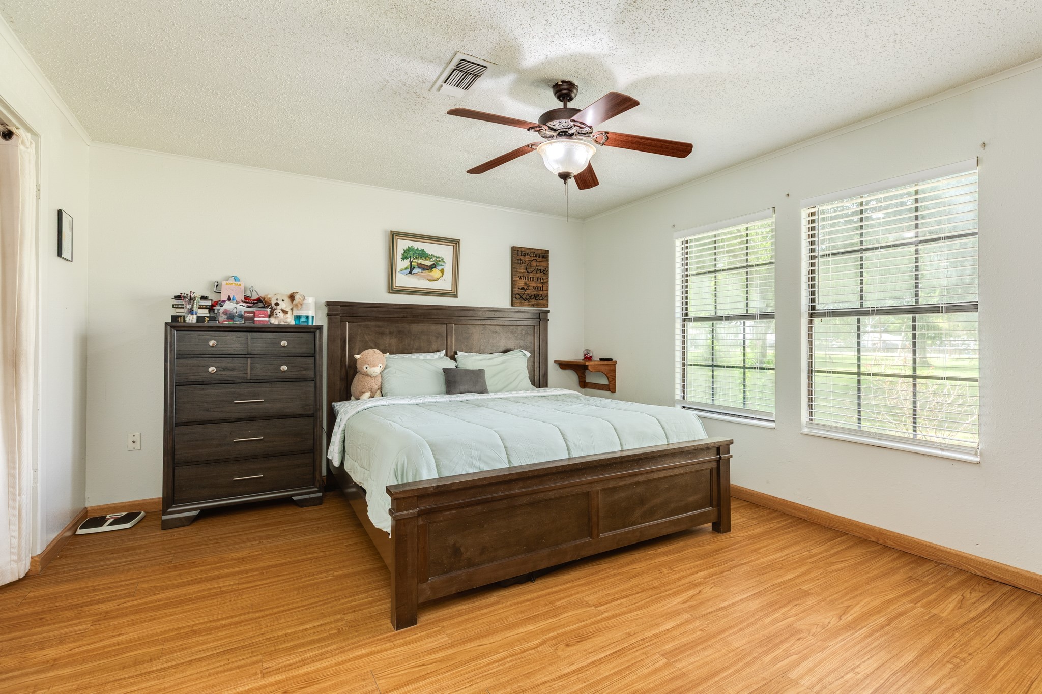 2230 Nancy Street, Alvin, TX 77511
