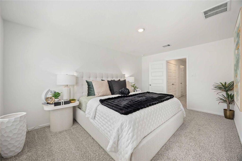 5930 Manning Oaks Street, Houston, TX 77091