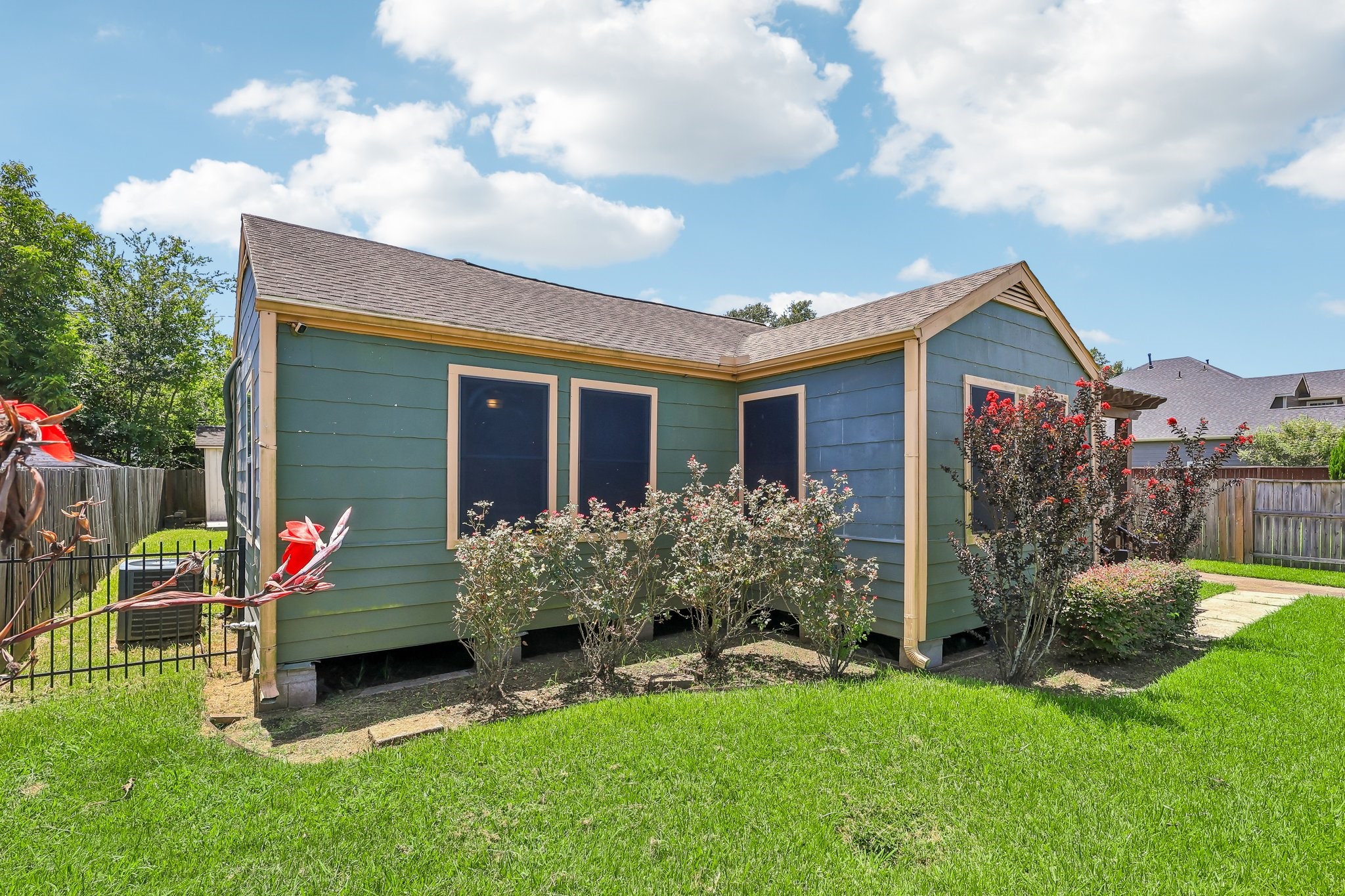 4516 Dewberry Street, Houston, TX 77021