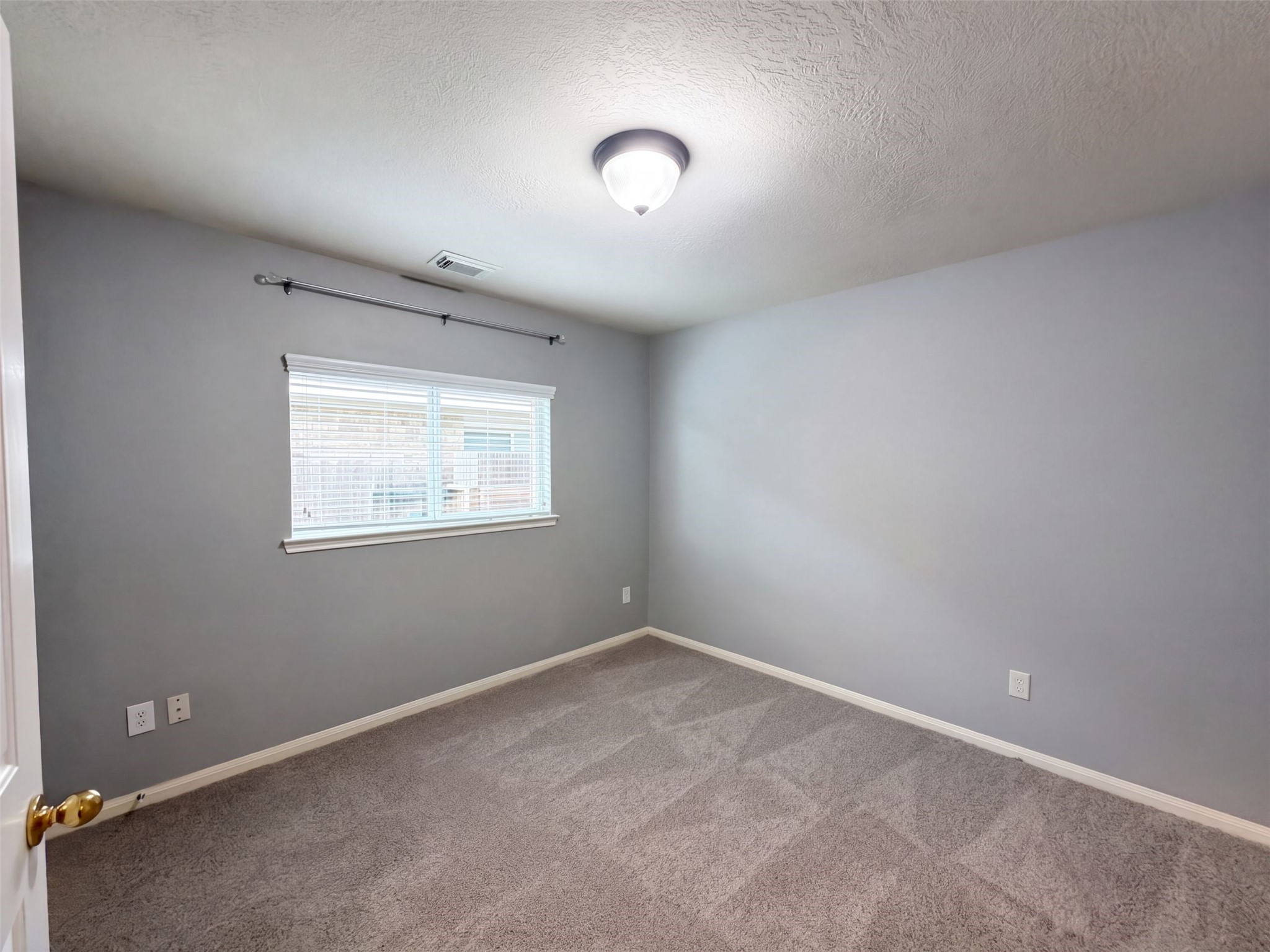 11810 White Water Bay Drive, Pearland, TX 77584