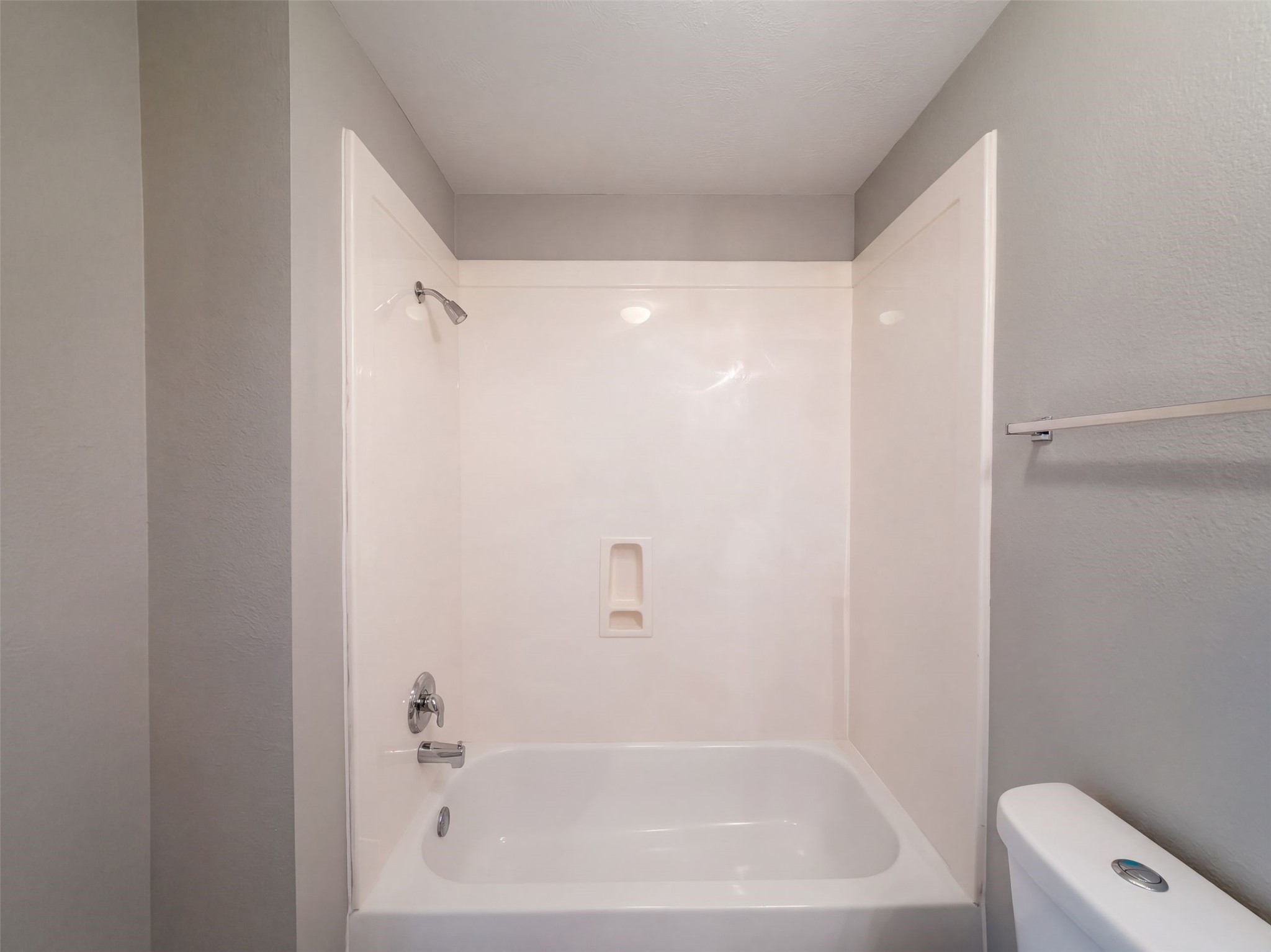 11810 White Water Bay Drive, Pearland, TX 77584