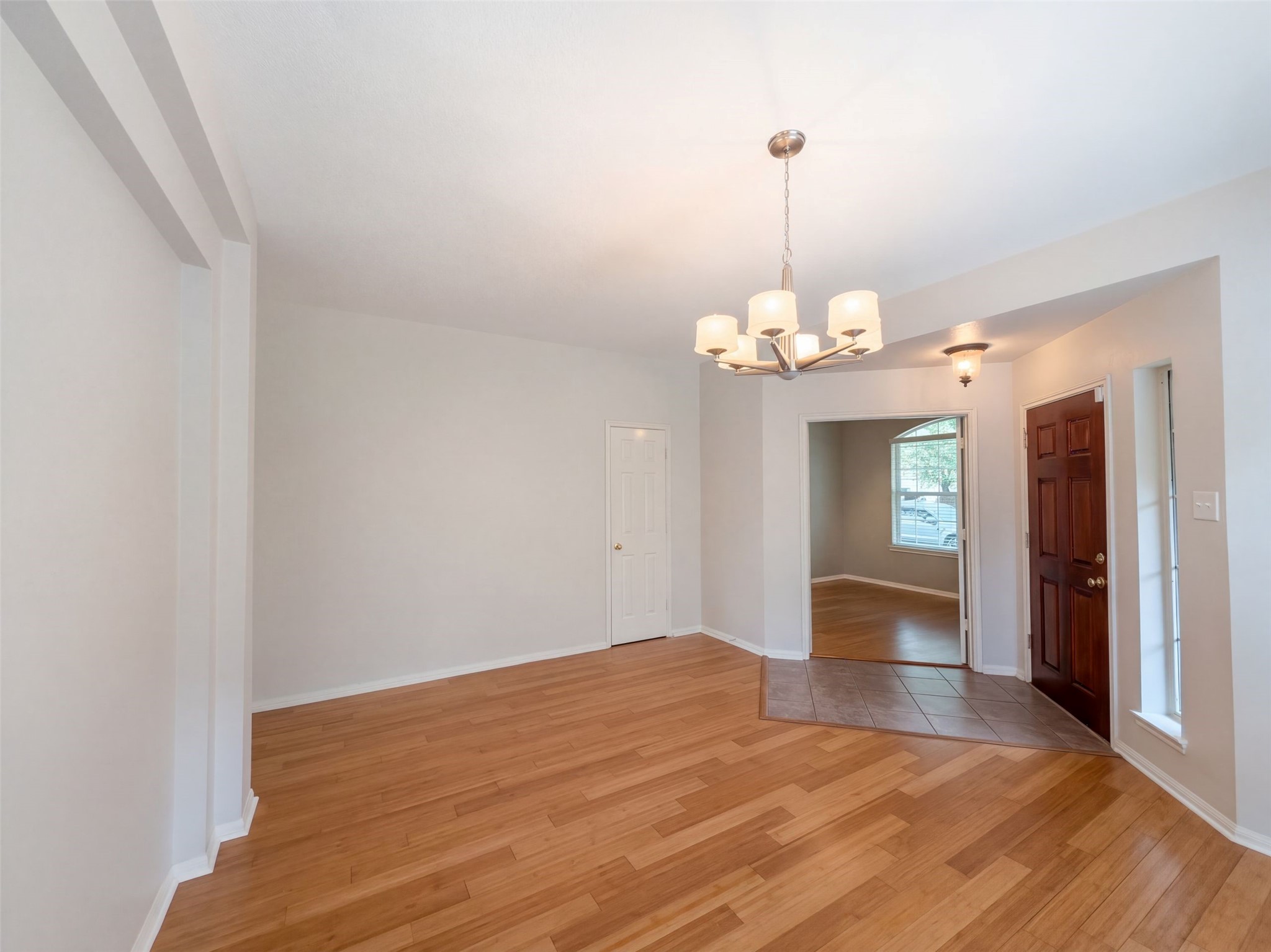 11810 White Water Bay Drive, Pearland, TX 77584
